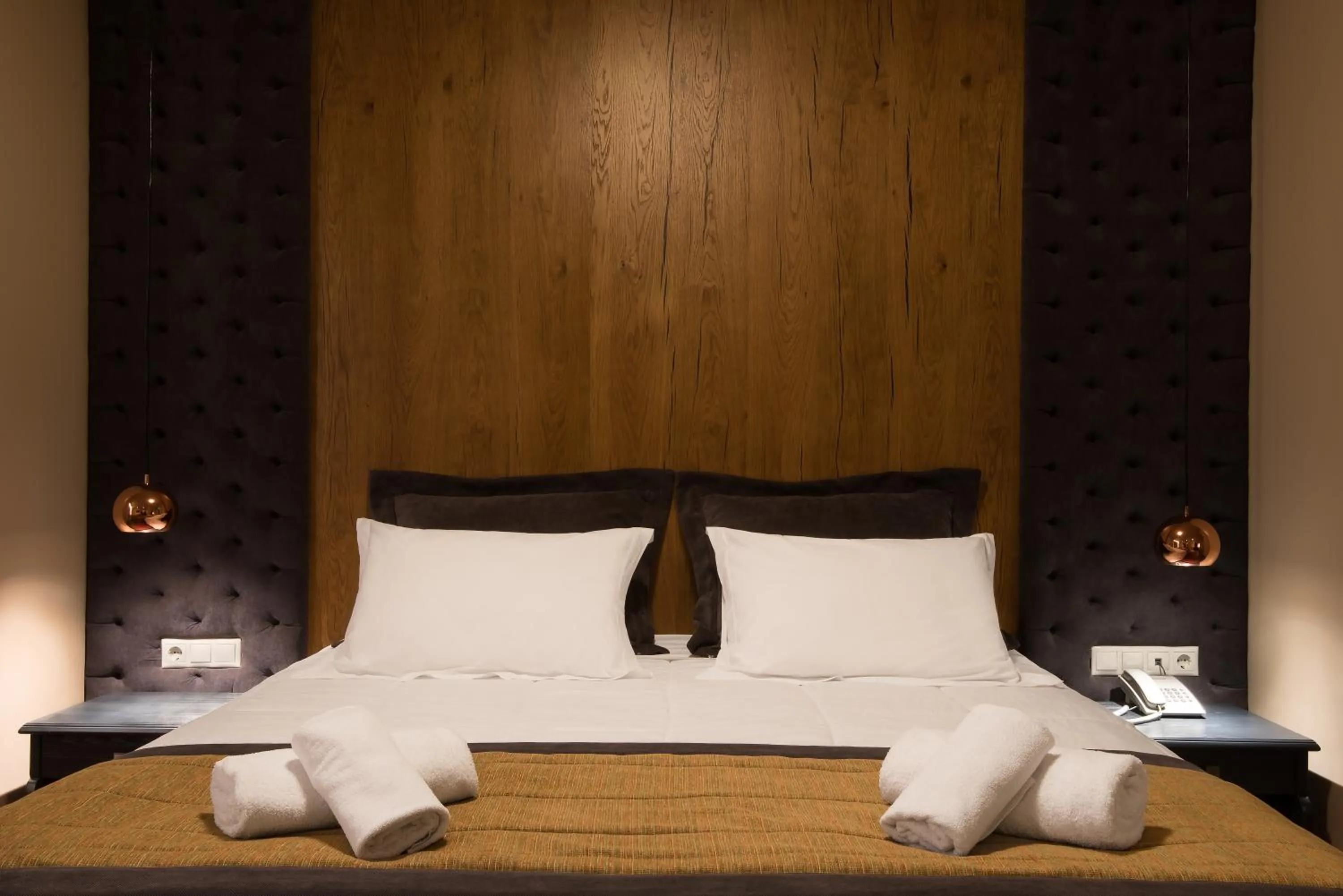 Bed in Kentrikon Hotel