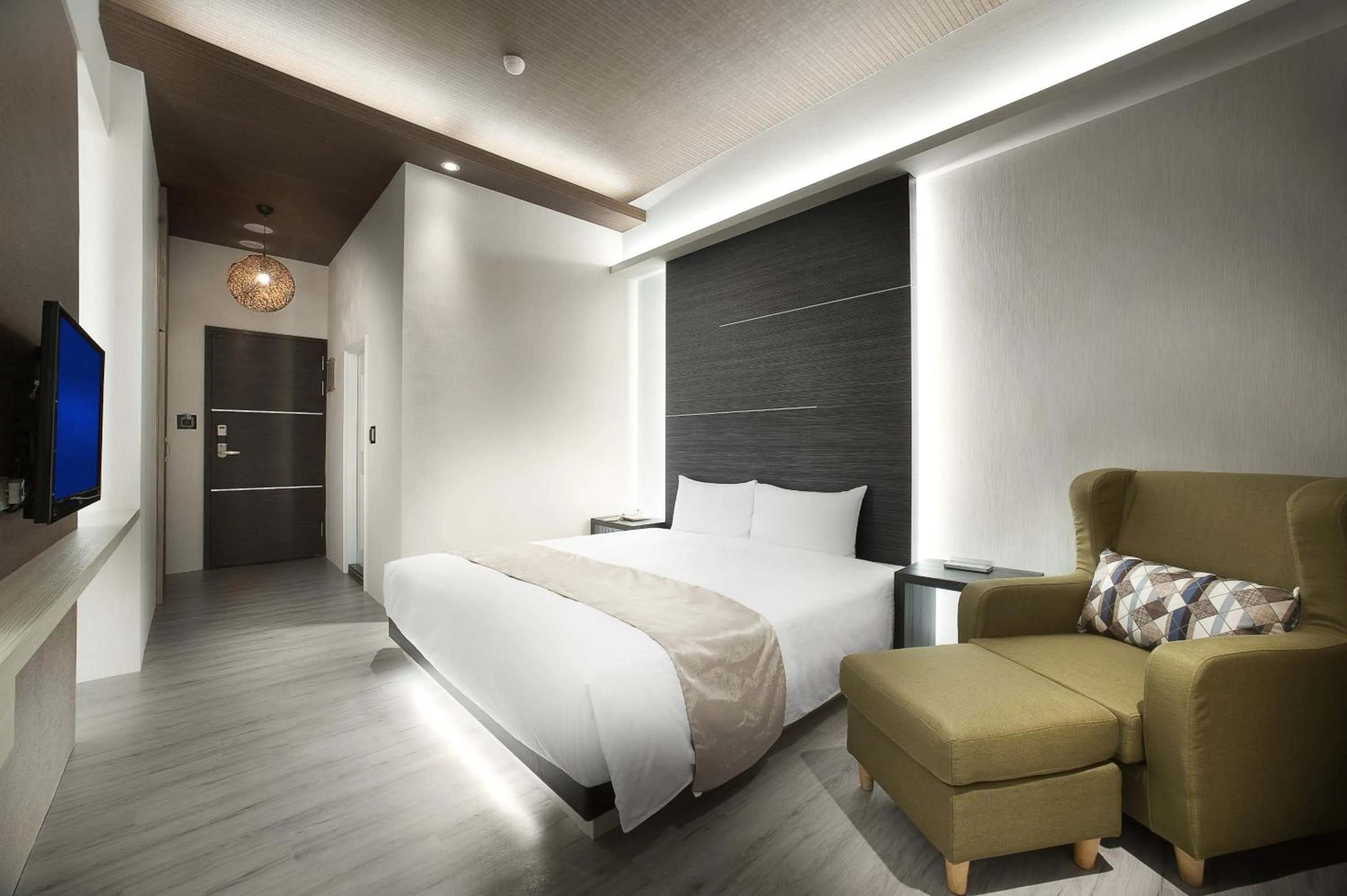 Bed in One Fukun Hotel