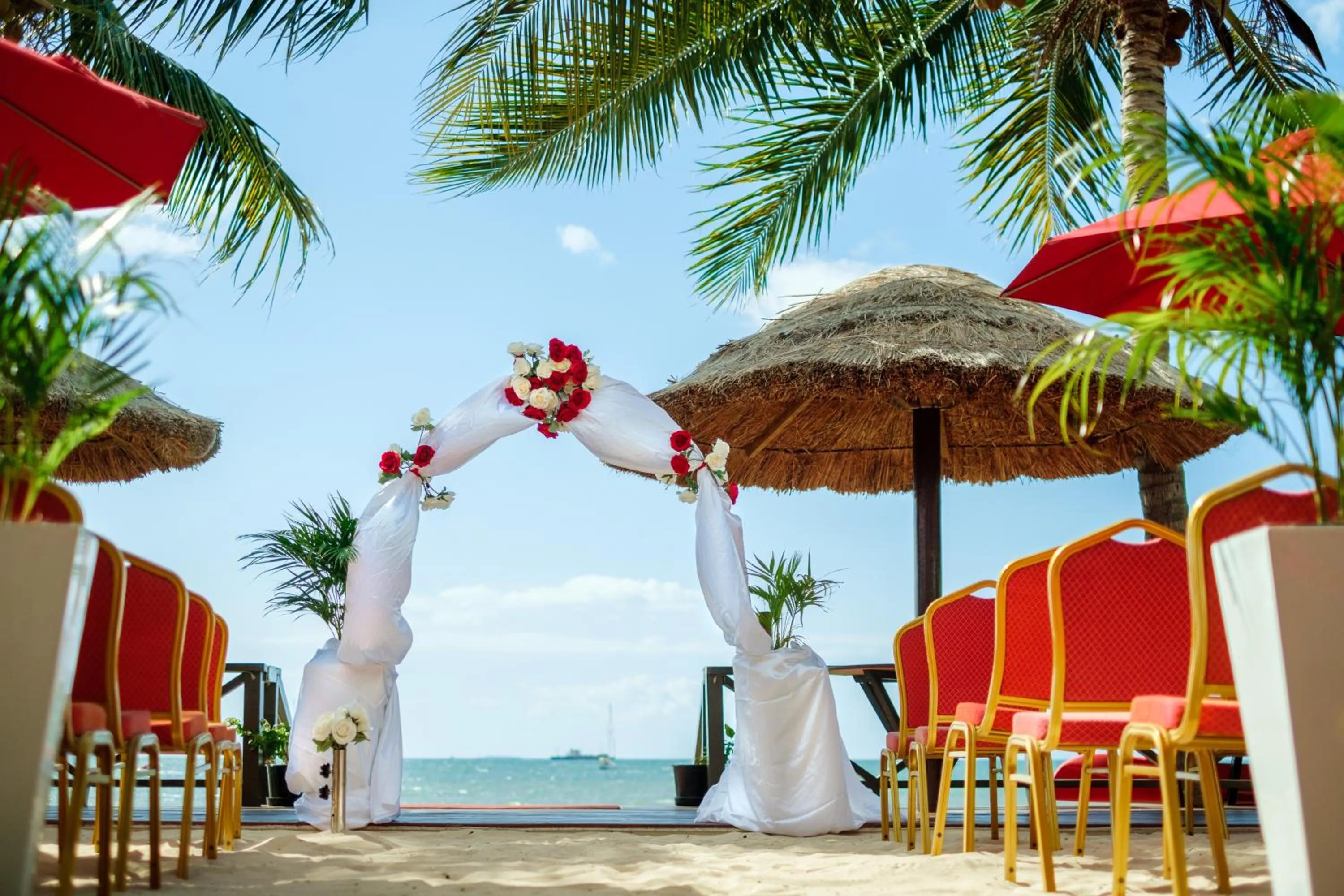 Banquet/Function facilities in Ramada Suites by Wyndham Wailoaloa Beach Fiji