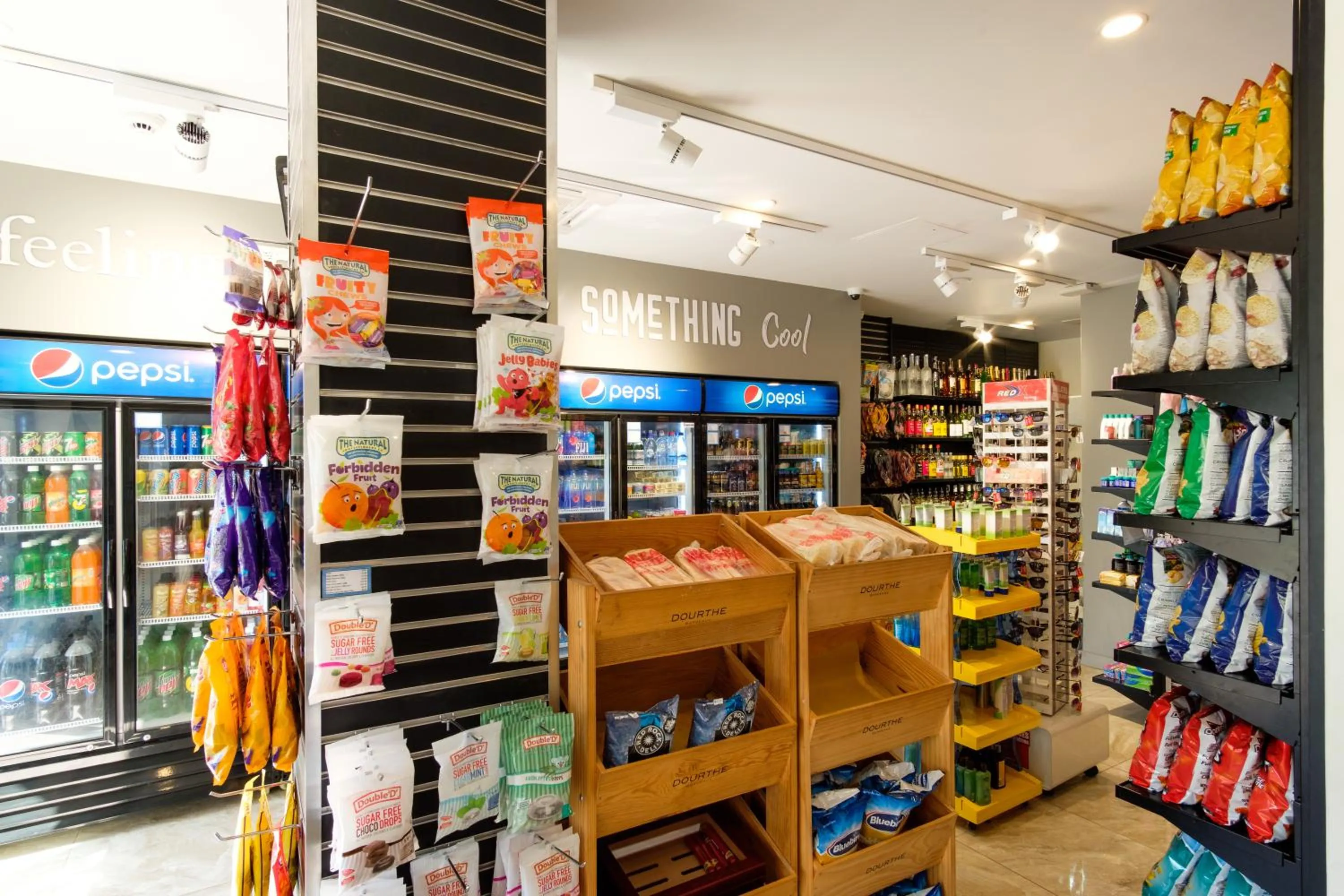 On-site shops in Ramada Suites by Wyndham Wailoaloa Beach Fiji