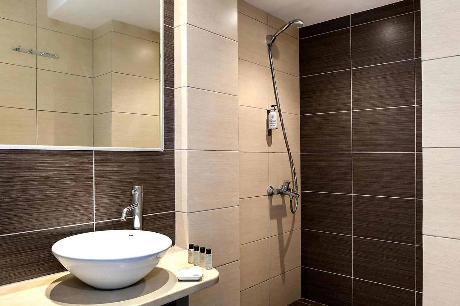 Memories Beach Hotel