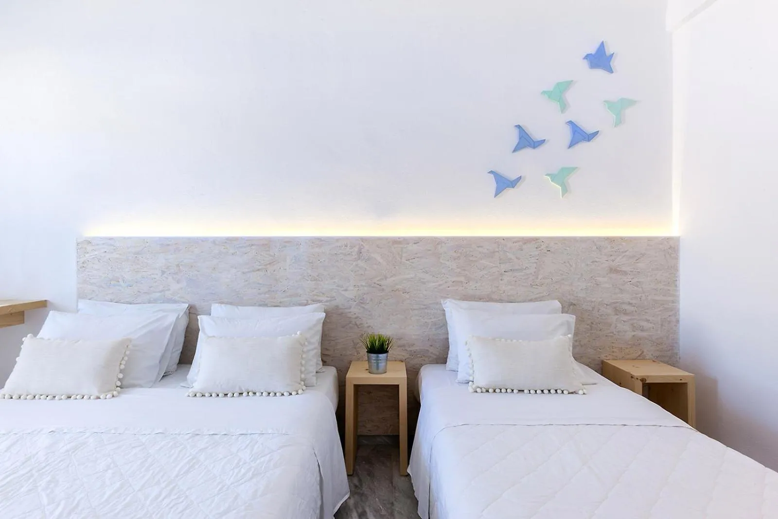 Bed in Memories Beach Hotel