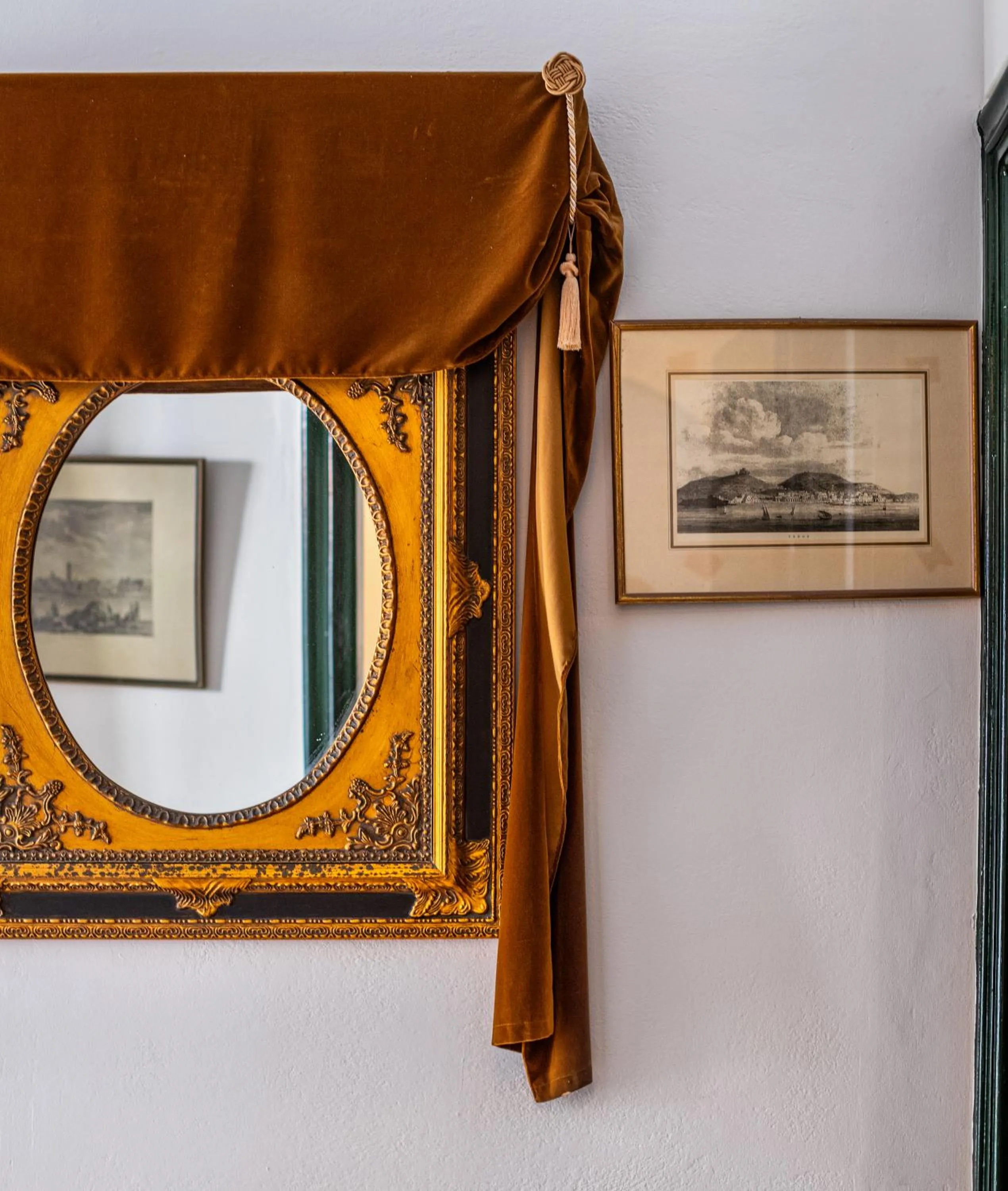 Decorative detail in Voreades