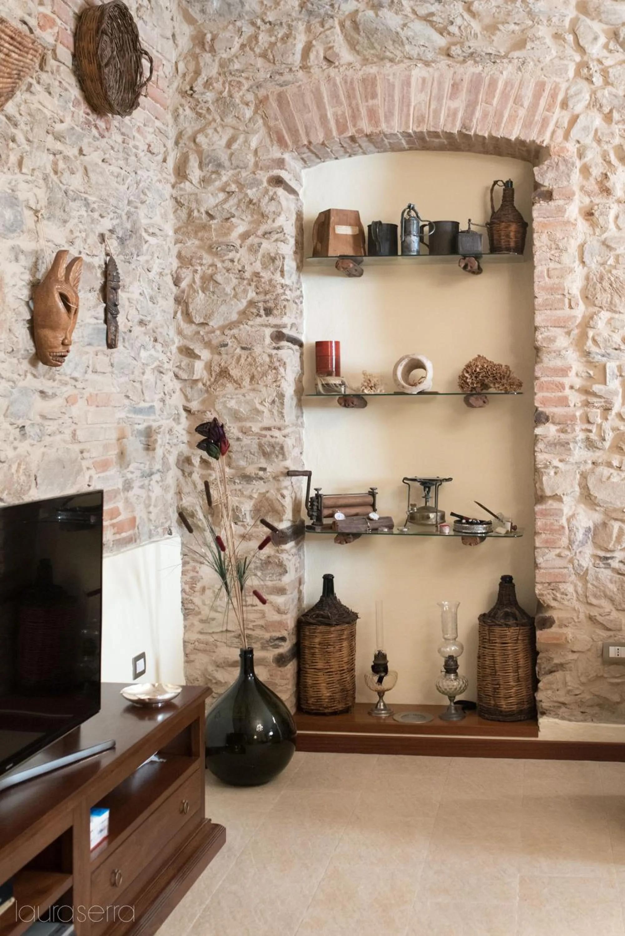 Communal lounge/ TV room in B&B Sa Costera