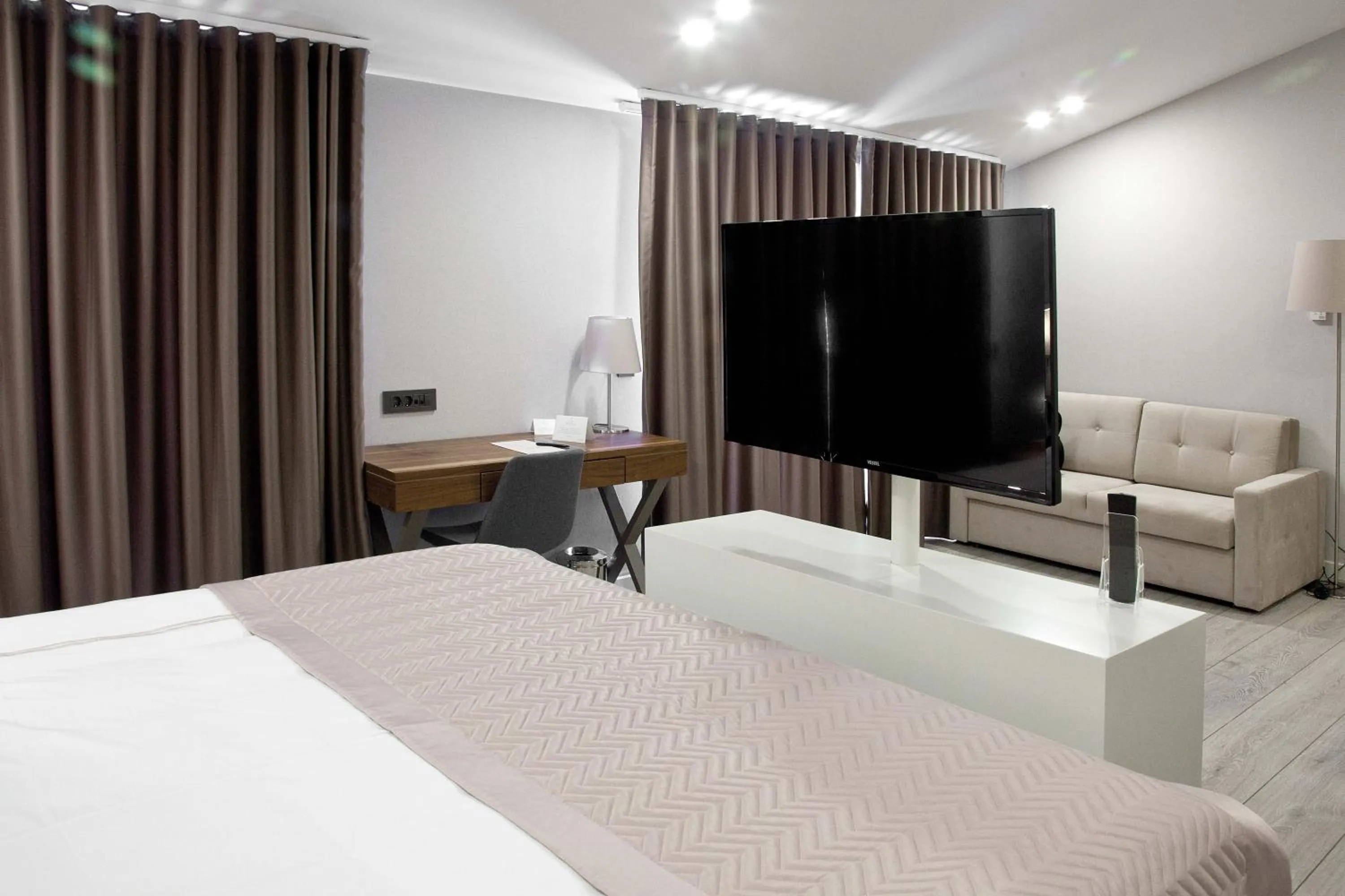 Decorative detail, Bed in Casa Bianca Hotel