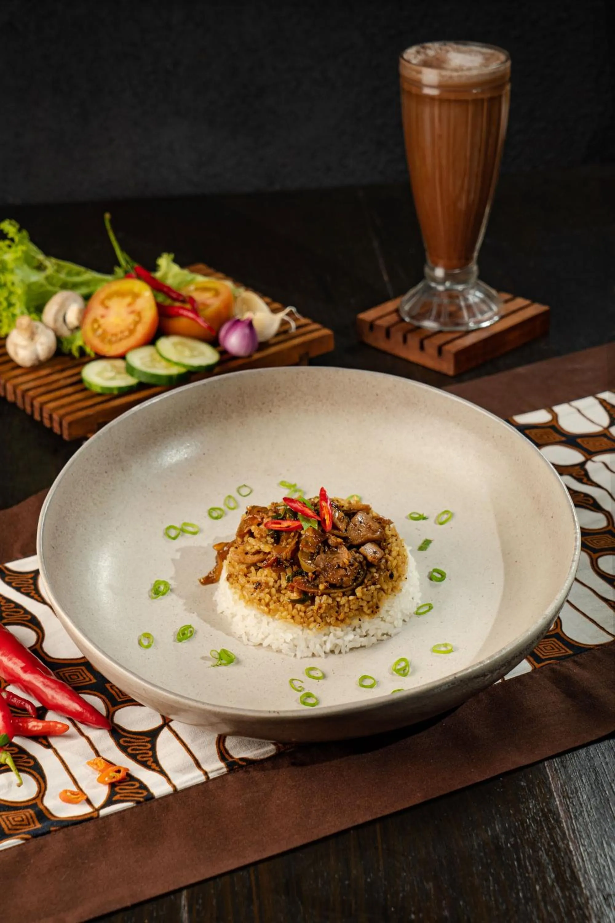 Restaurant/places to eat in Paku Mas Hotel