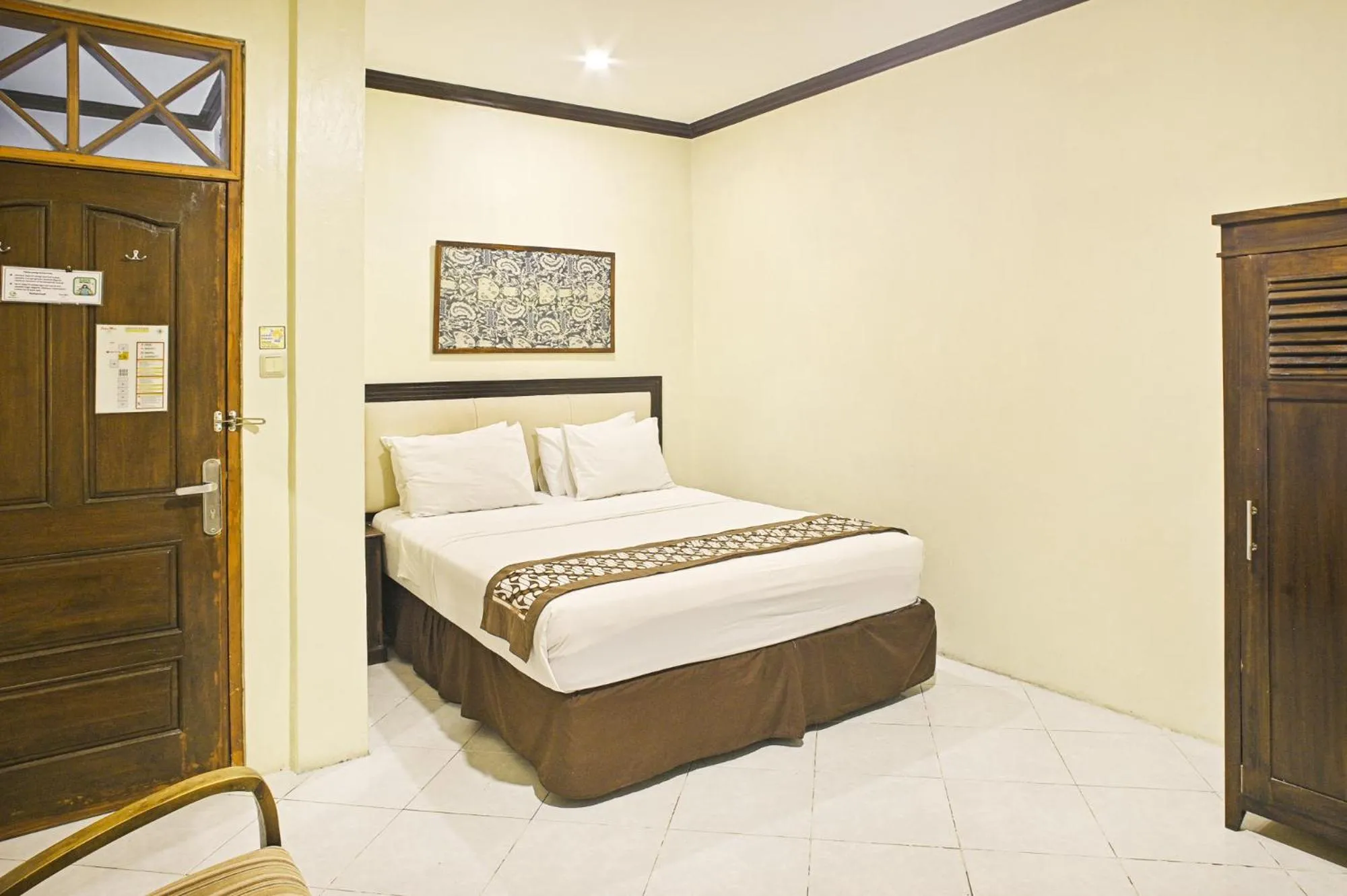 Bedroom in Paku Mas Hotel