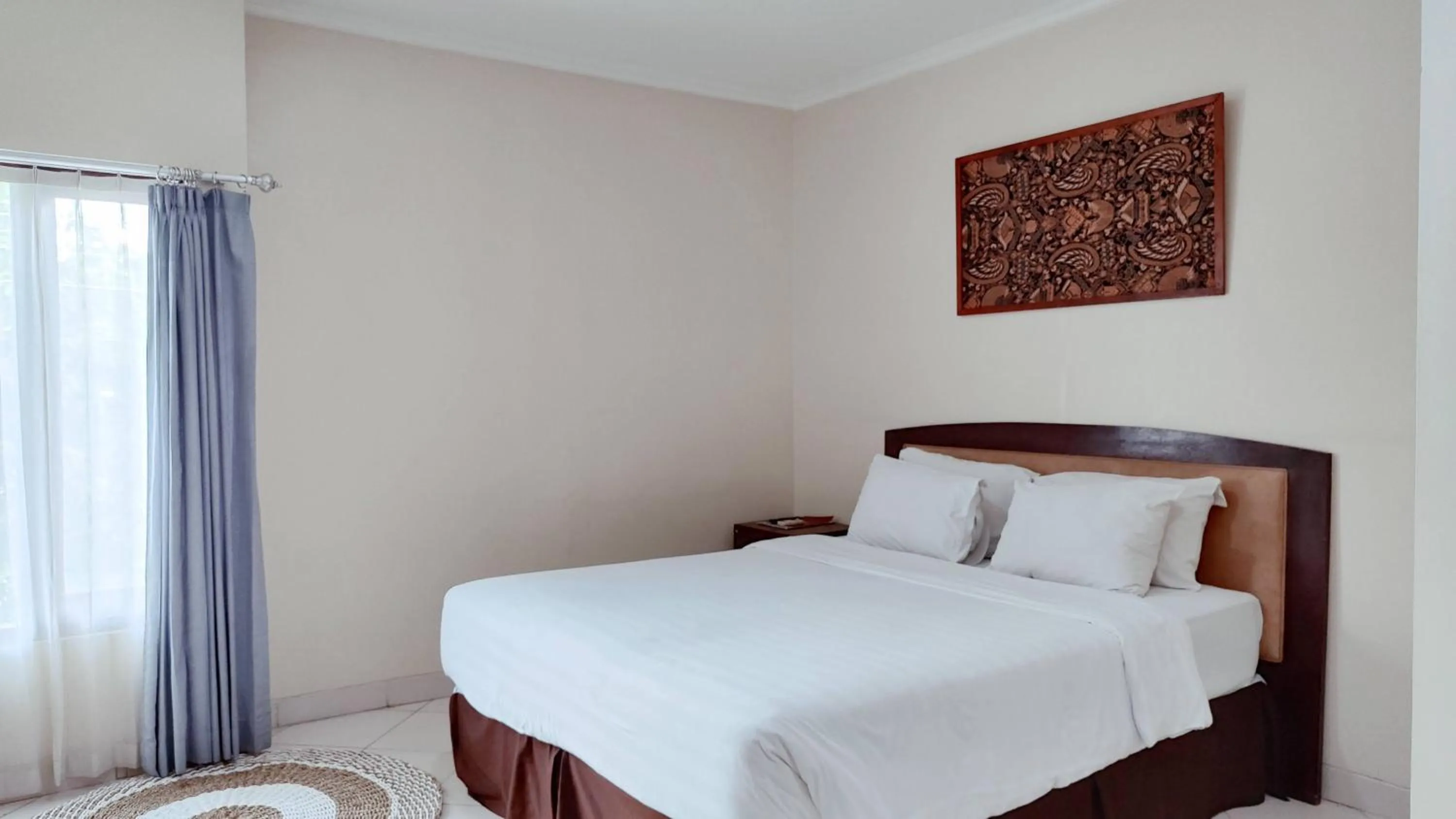 Bedroom in Paku Mas Hotel