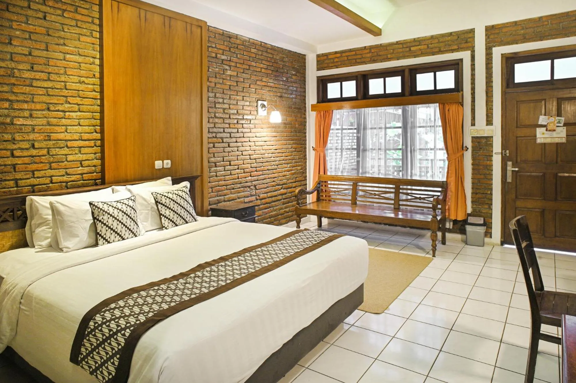 Bedroom in Paku Mas Hotel