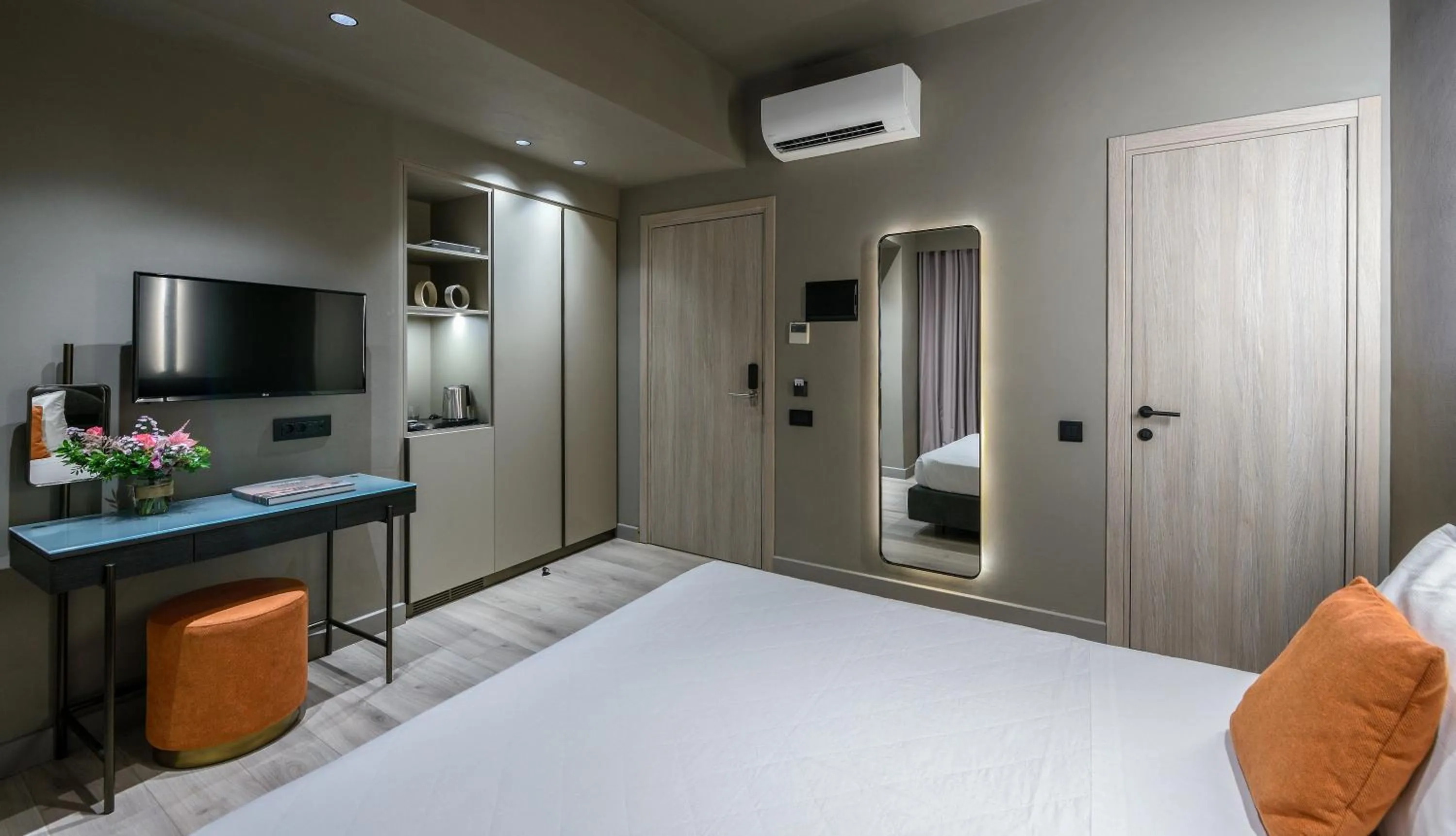 Bedroom, Bed in Arcadion Hotel