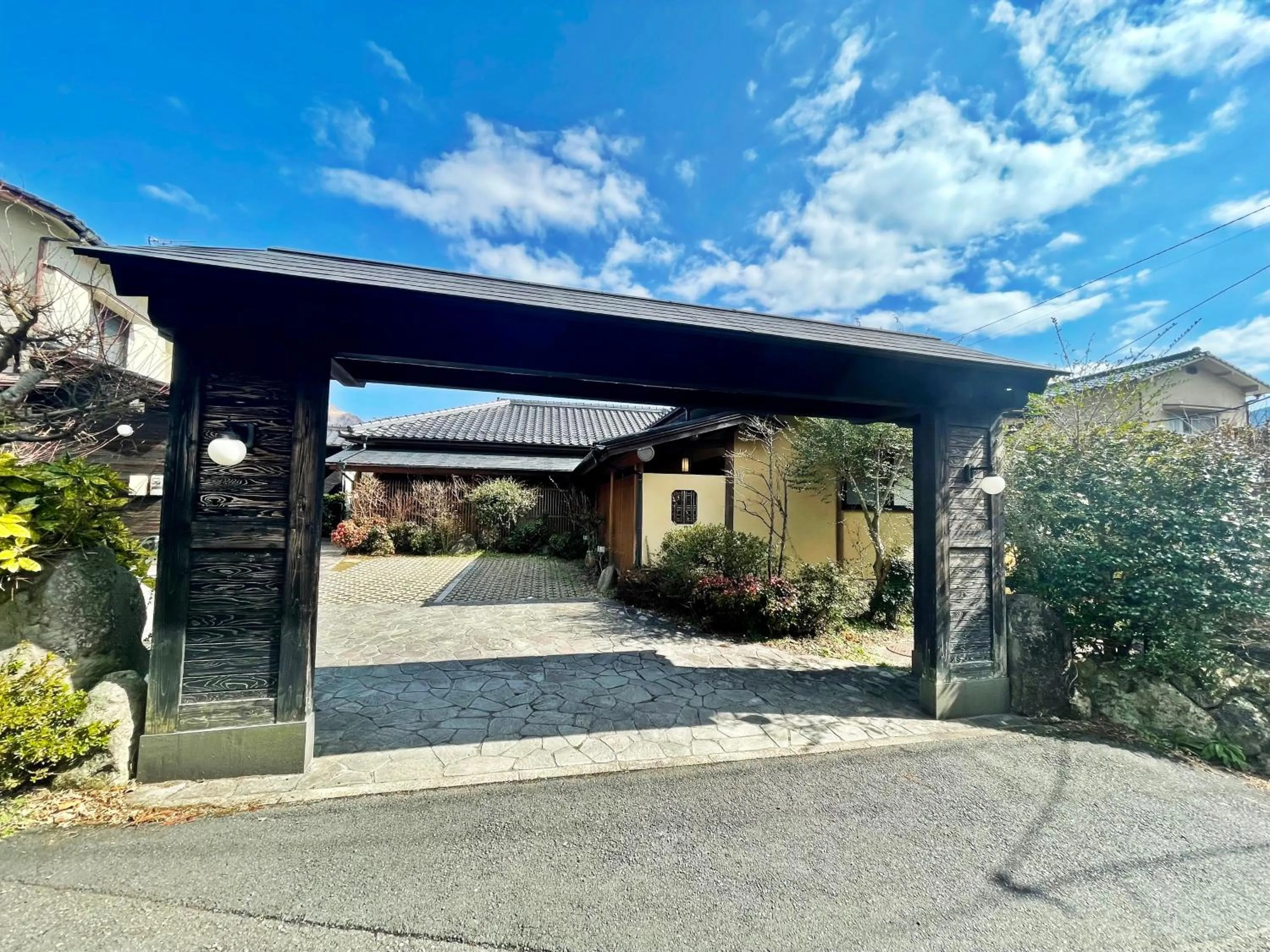 Property building in Ryokan Yamanami