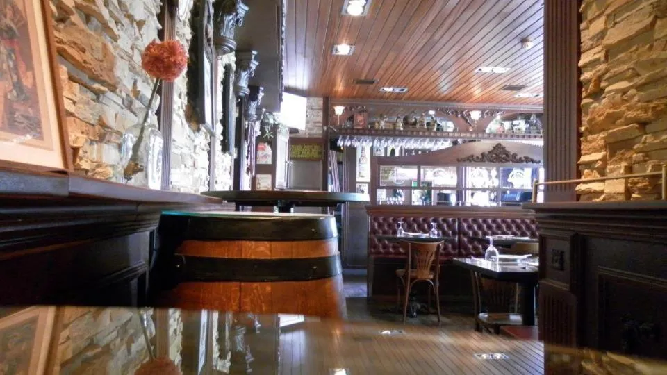 Evening entertainment in Good Mood Hostel