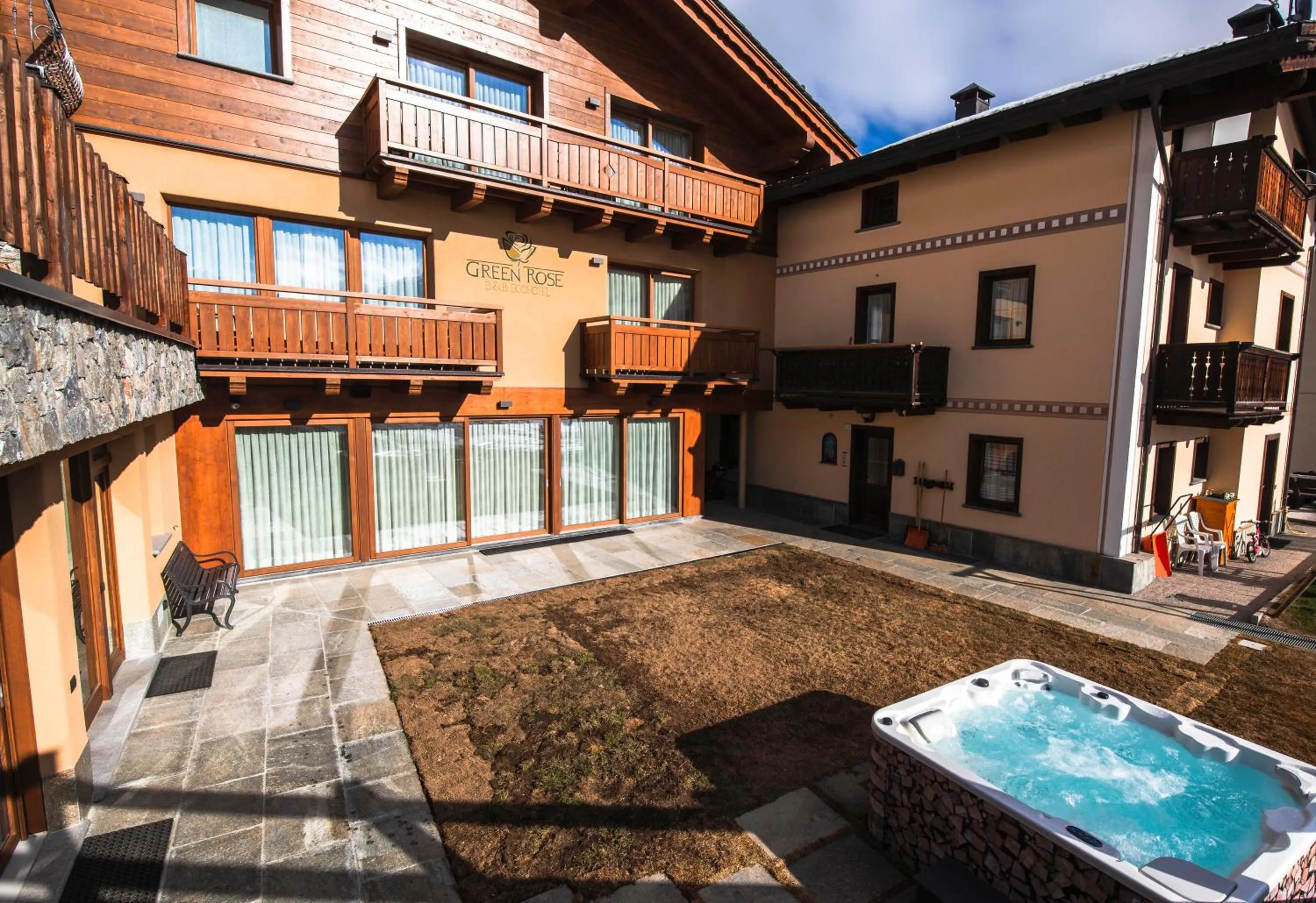 Property building in Green Rose