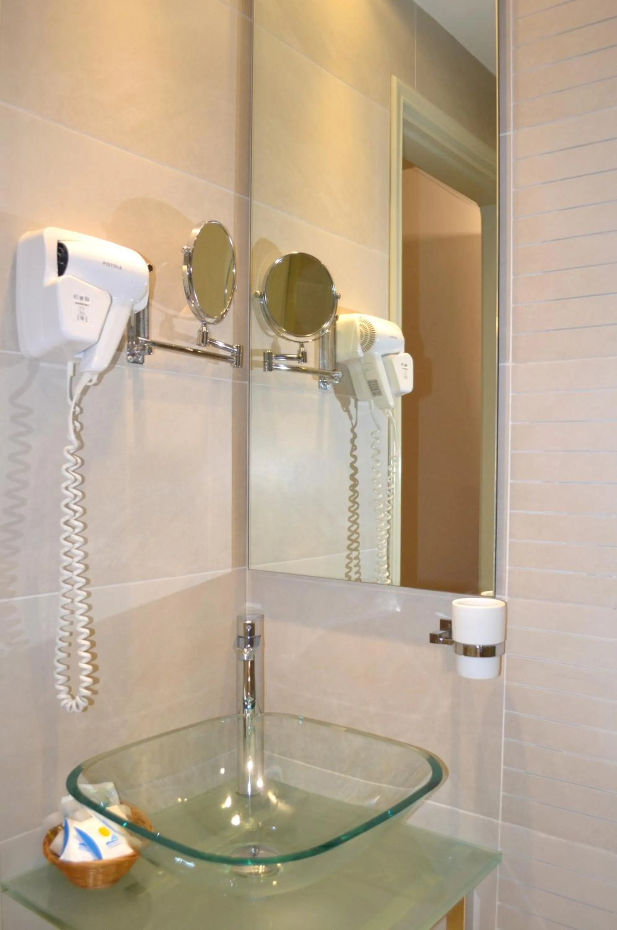 Bathroom in Saga Hotel