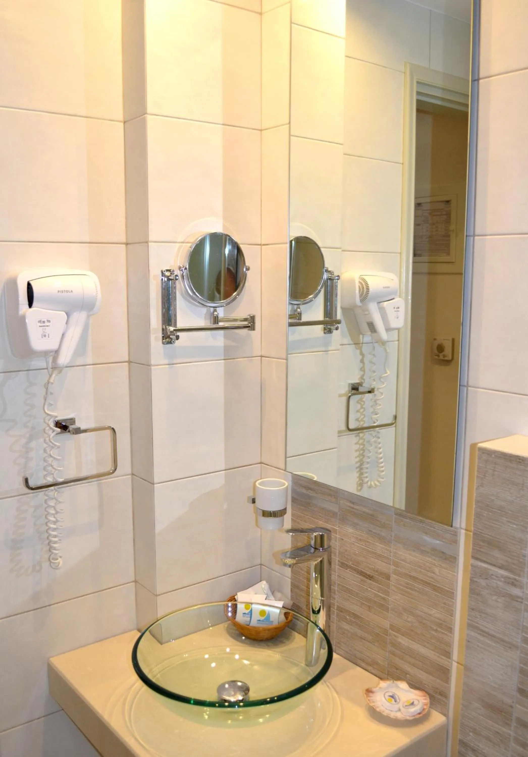 Bathroom in Saga Hotel