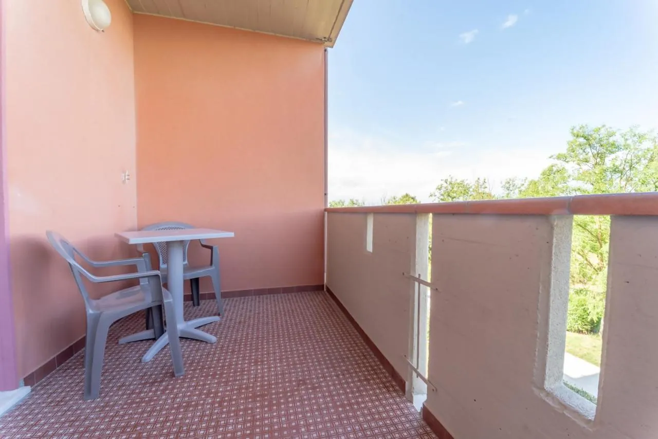 Patio in Azzurro lido adriano vista mare