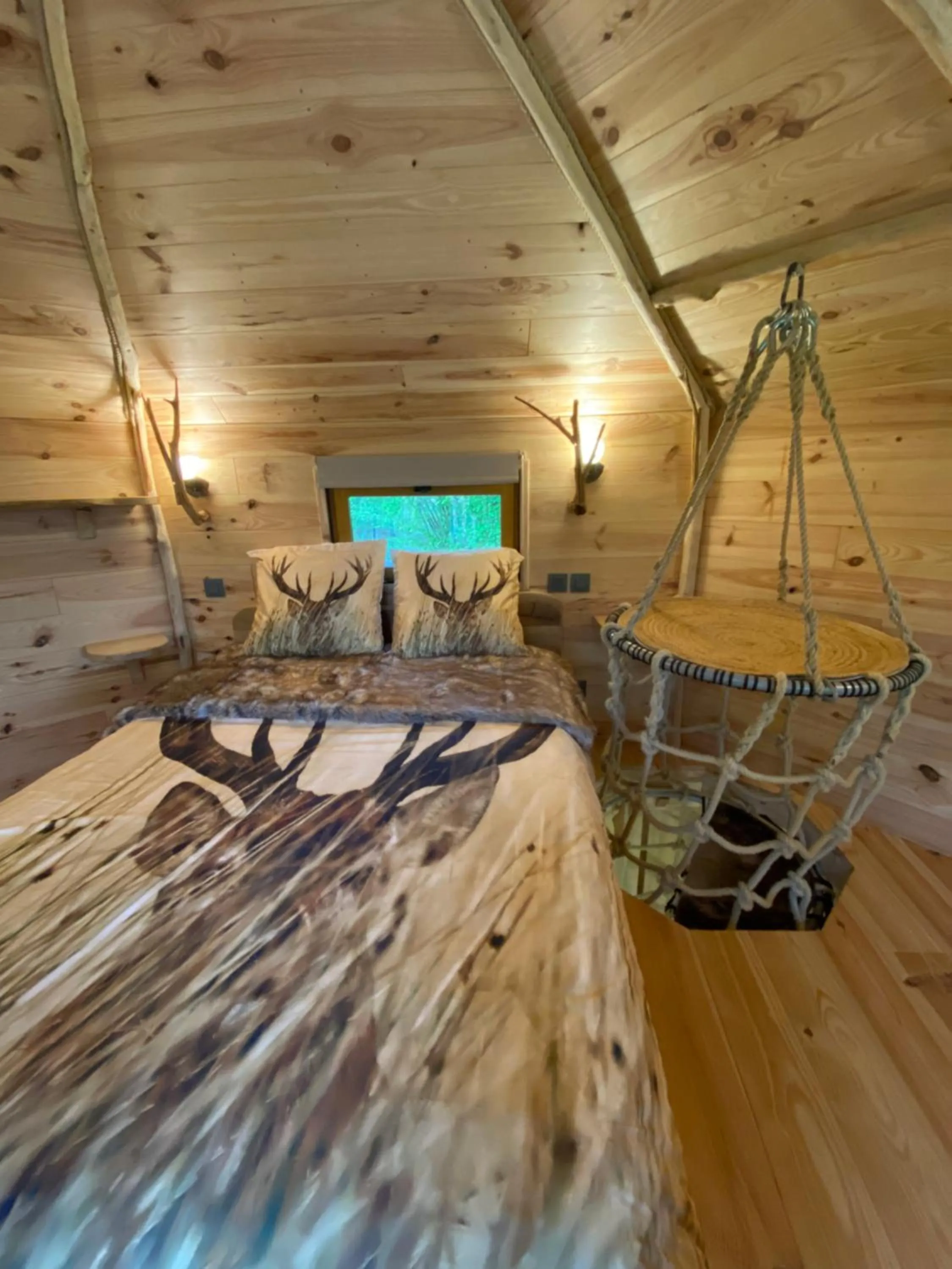 Bedroom, Bed in Les Cabanes De Pyrene