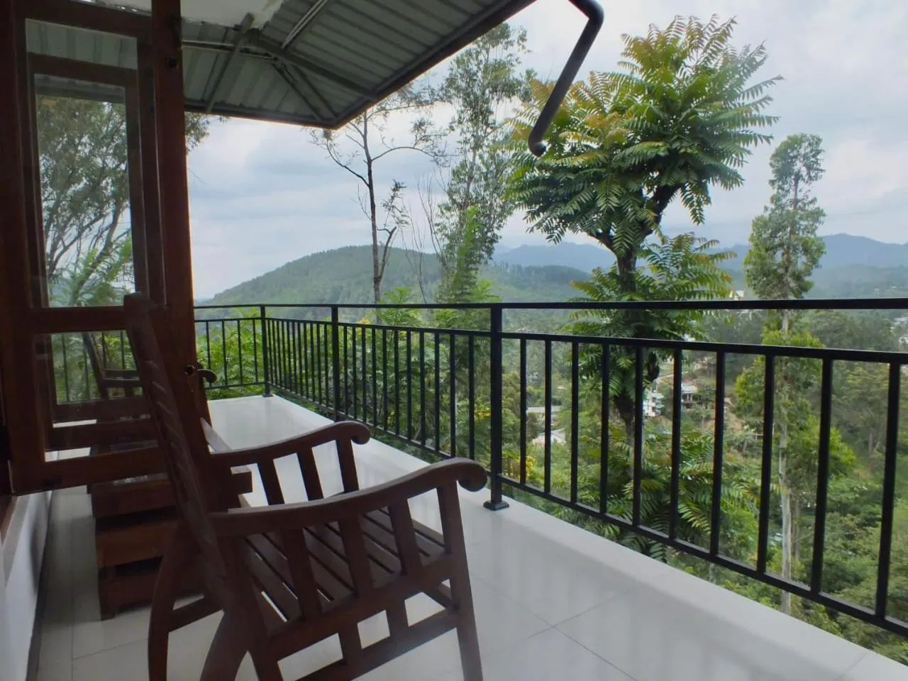 Maple home stay and cottage