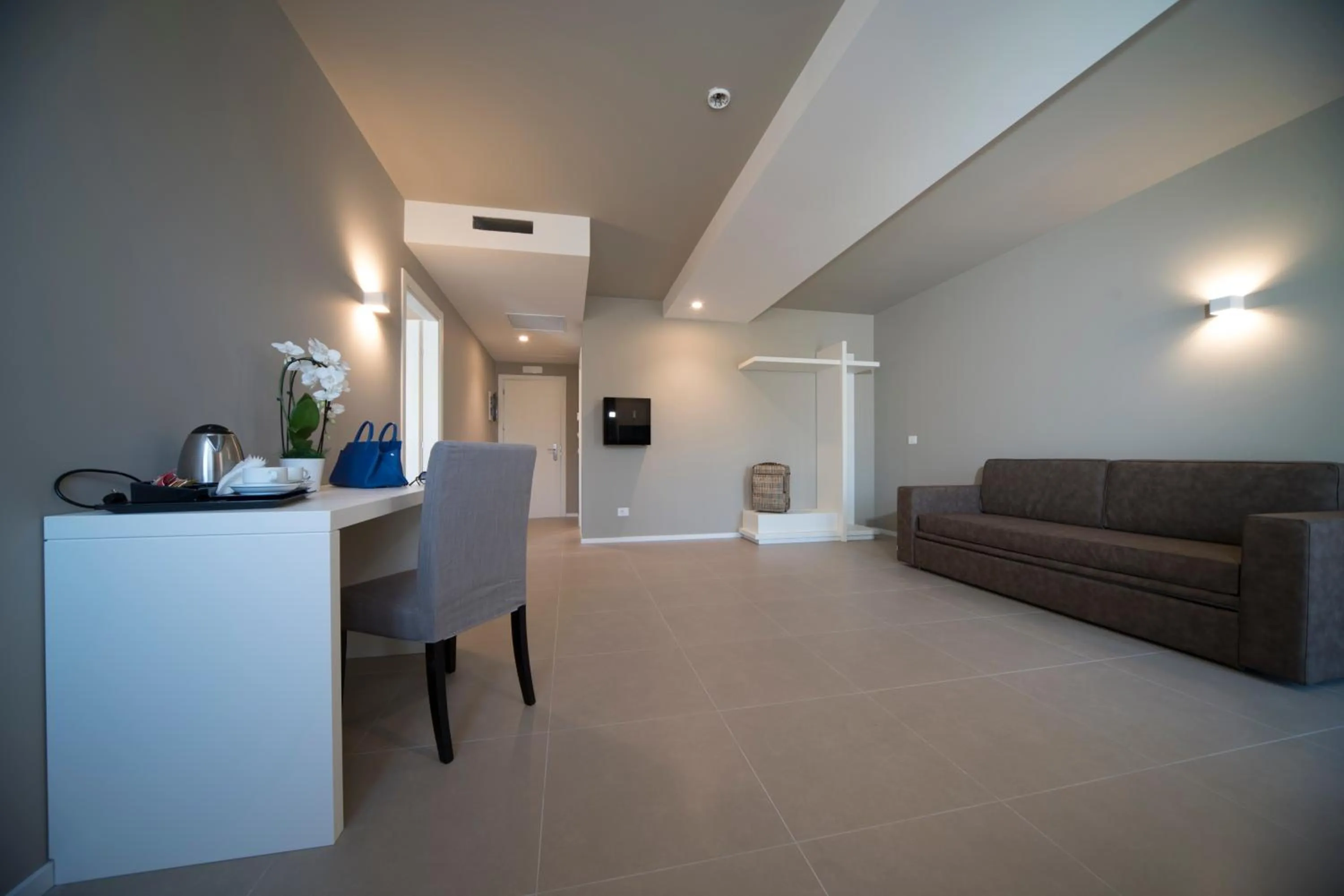 Photo of the whole room in Airone City Hotel