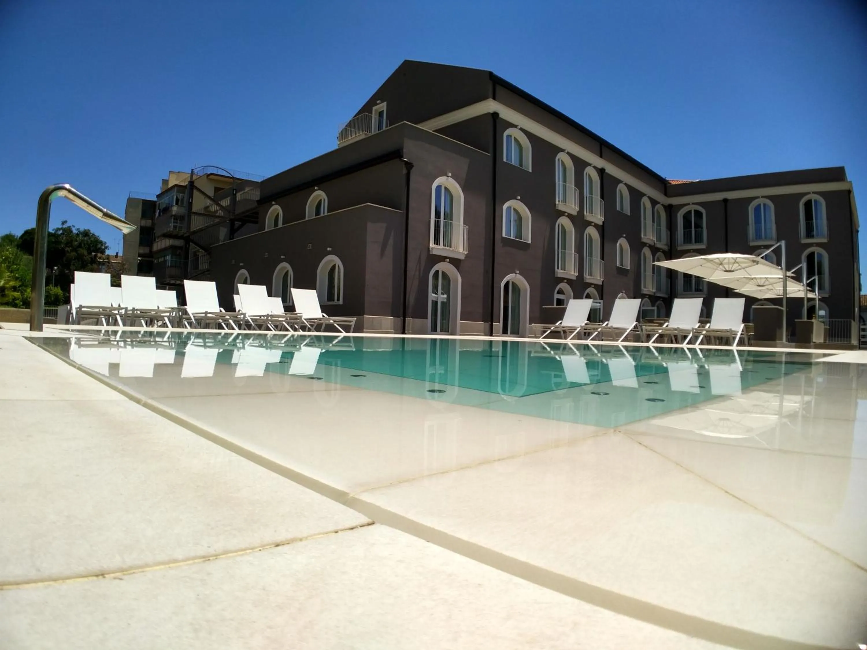 Swimming pool in Airone City Hotel