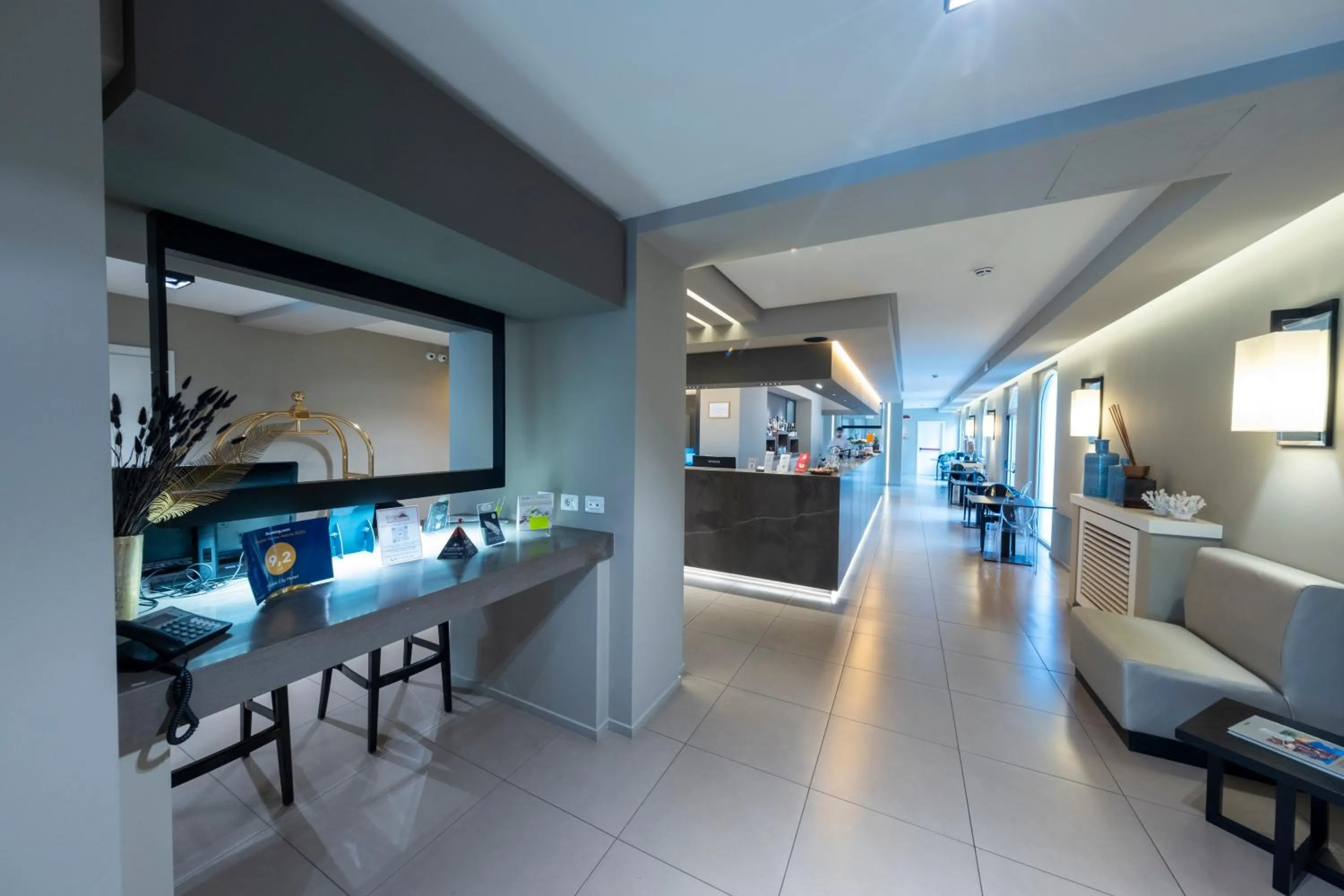 Lobby or reception in Airone City Hotel