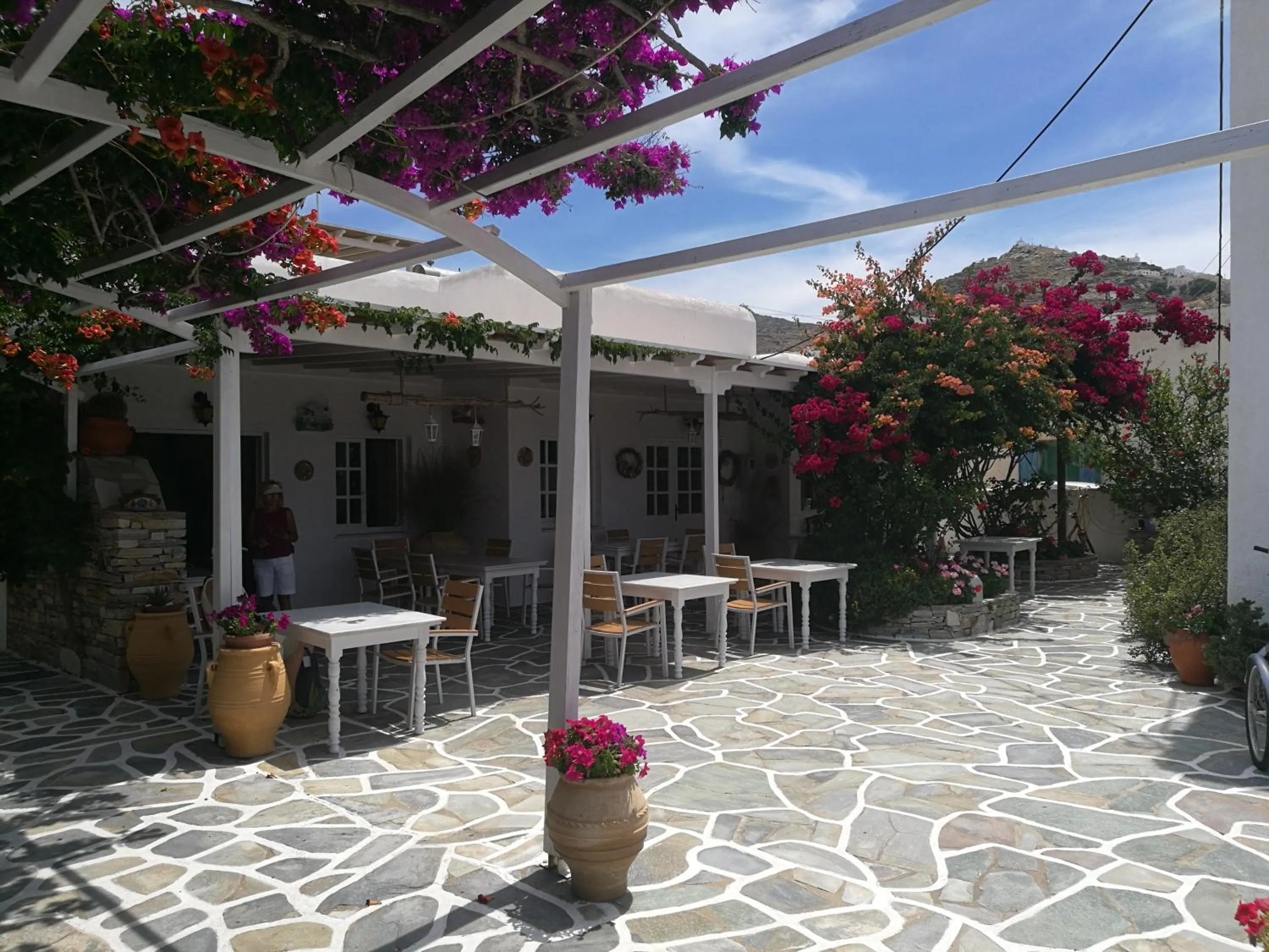 Property building in Mare Monte