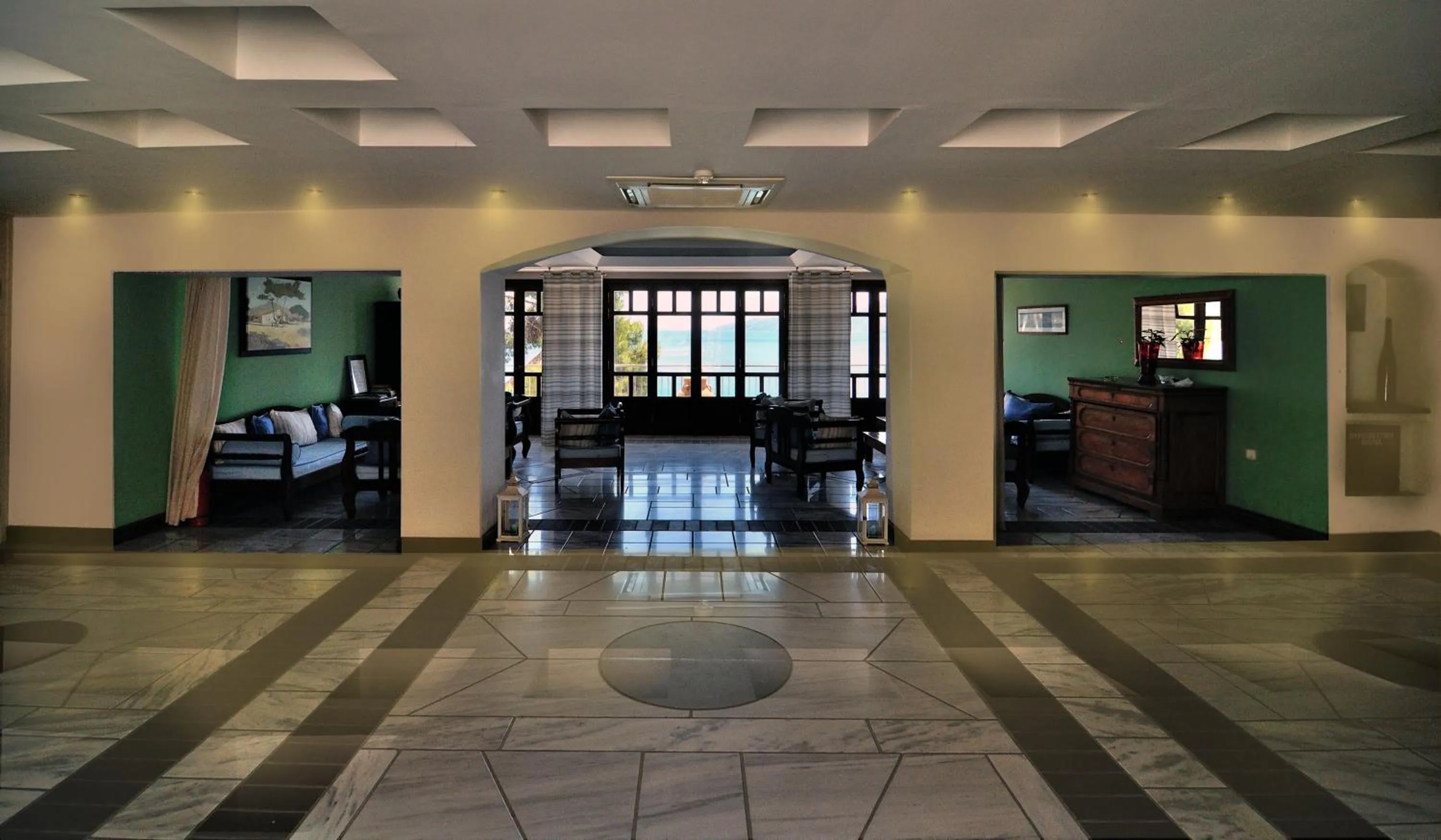 Lobby or reception in Golden View