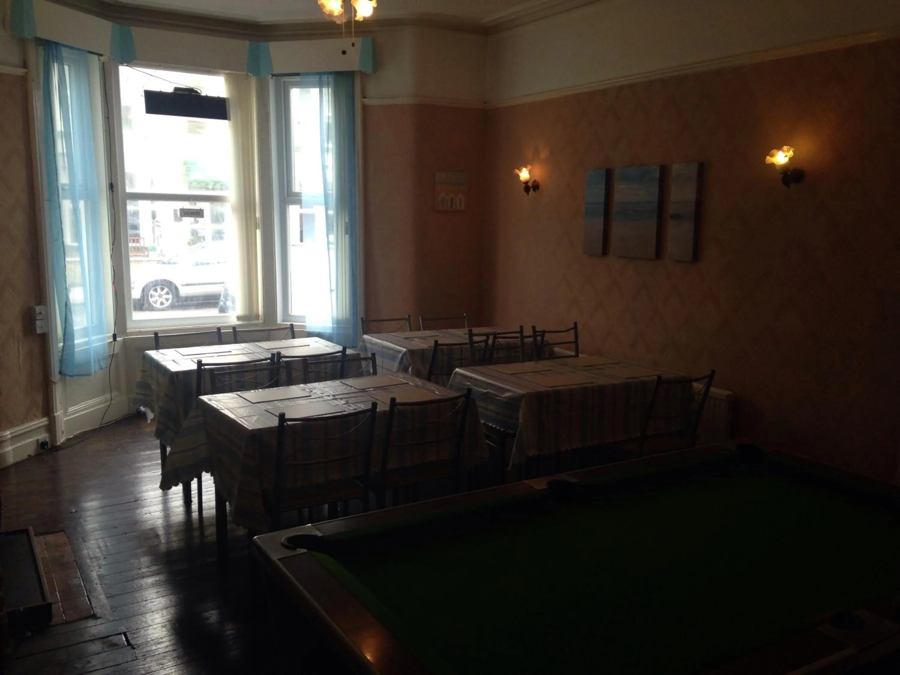 Restaurant/places to eat in The Driftwood Hotel