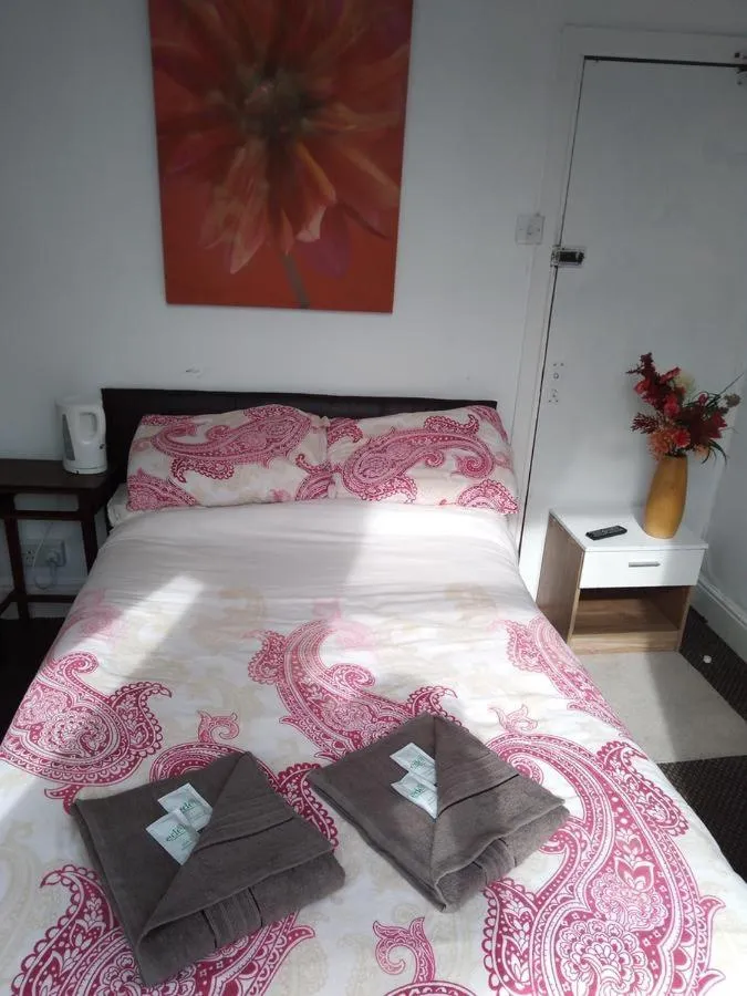 Bed in The Driftwood Hotel