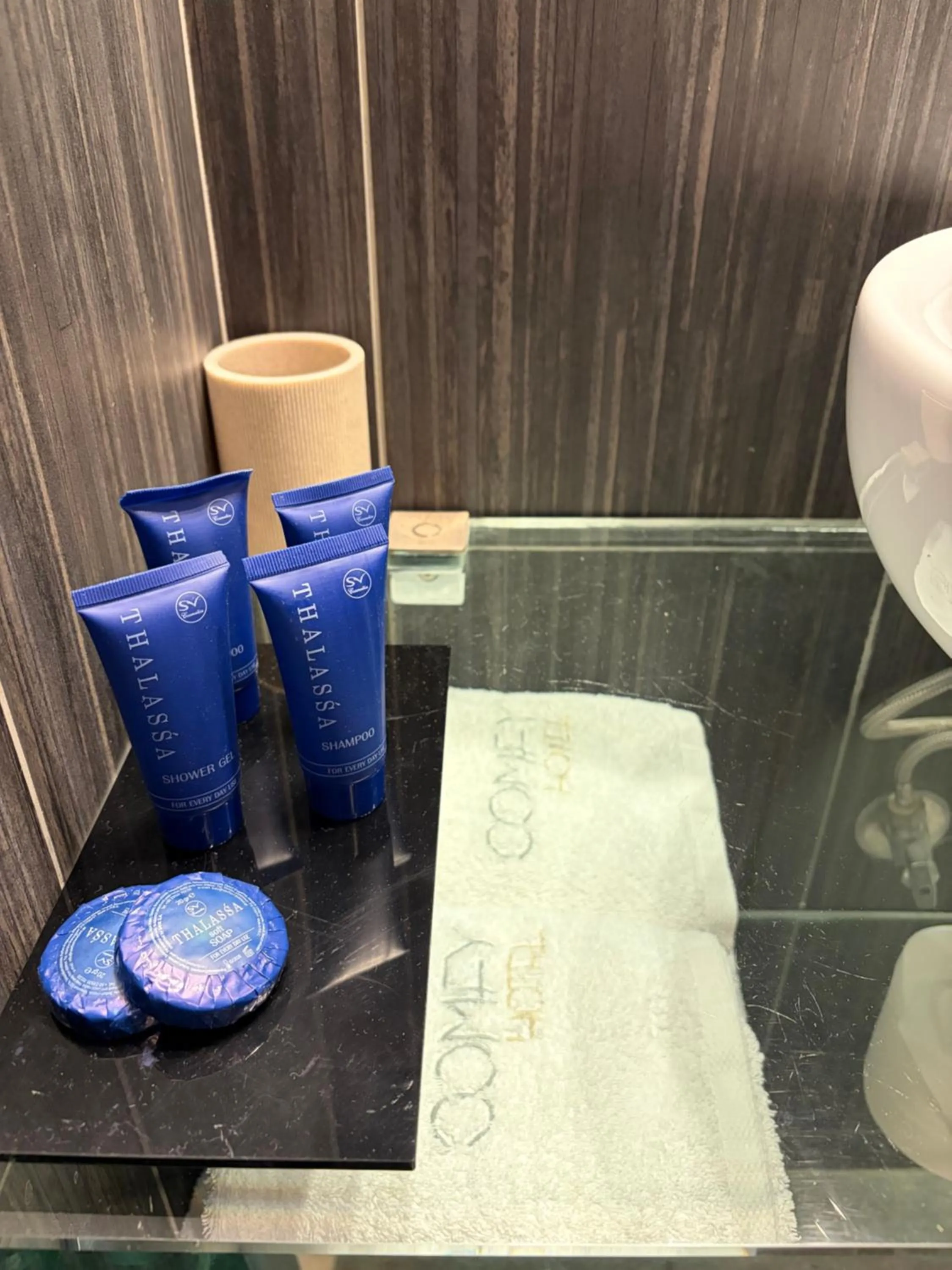 Bathroom in Comfy Boutique Hotel