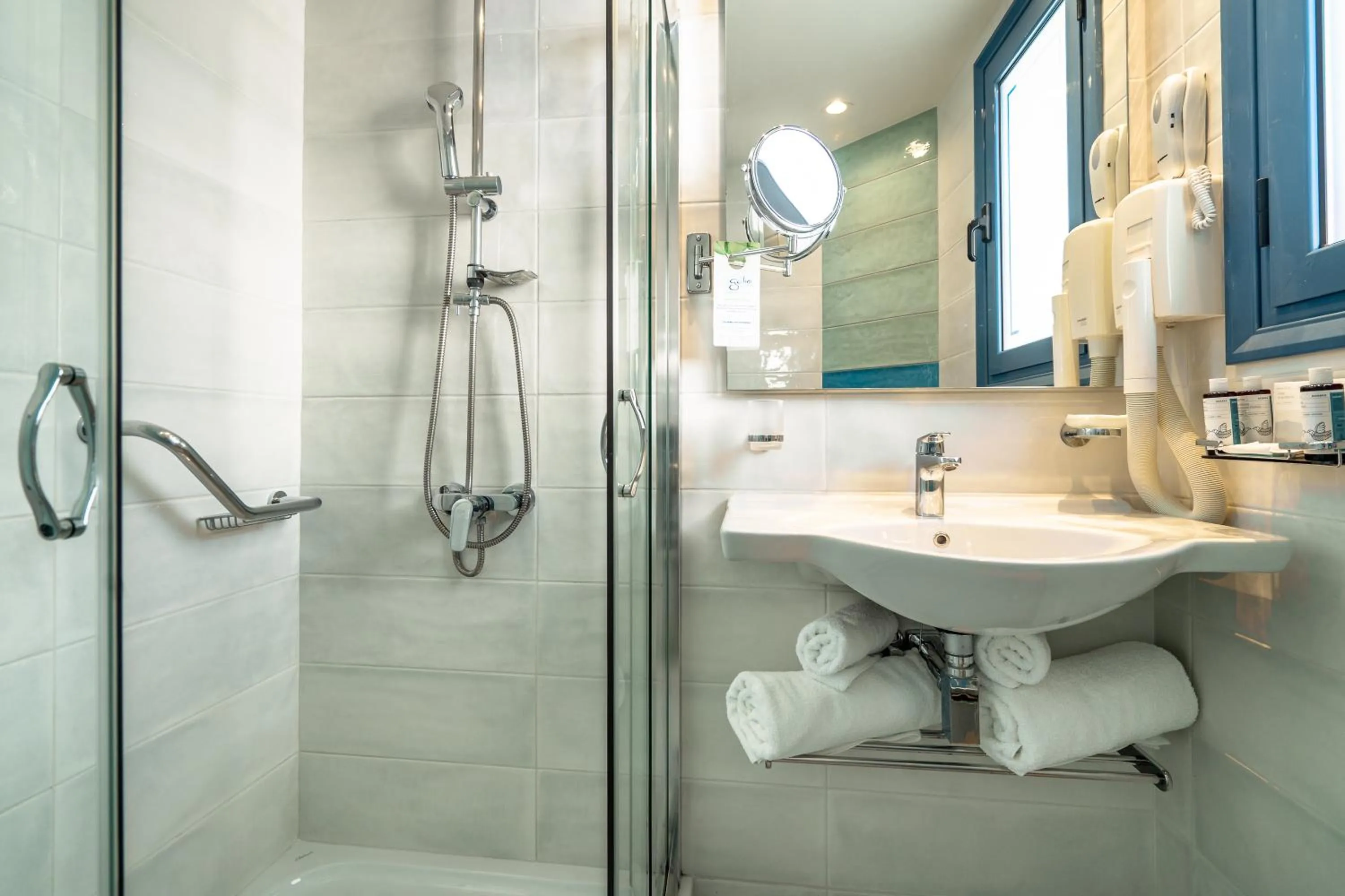 Porto Galini Seaside Resort & Spa