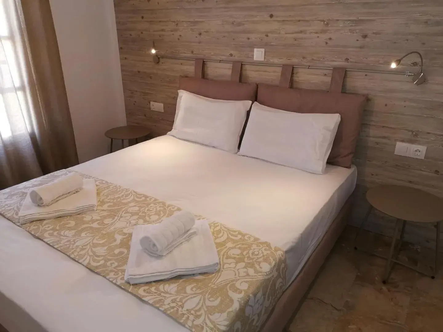 Deluxe Double Room with Sea View in Bay's Deluxe Double Room with Sea View in Bay's