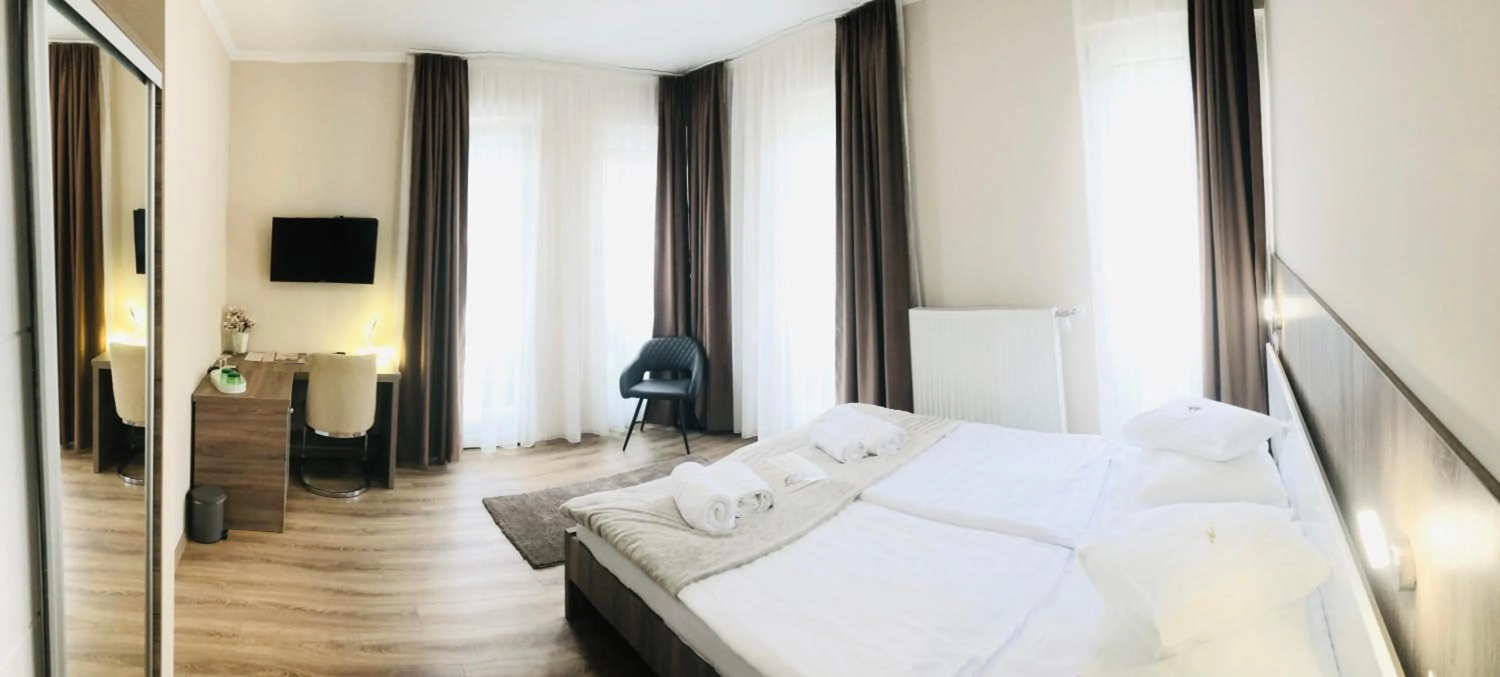 Bedroom, Bed in Fenyves Szálloda és Konferencia-Központ