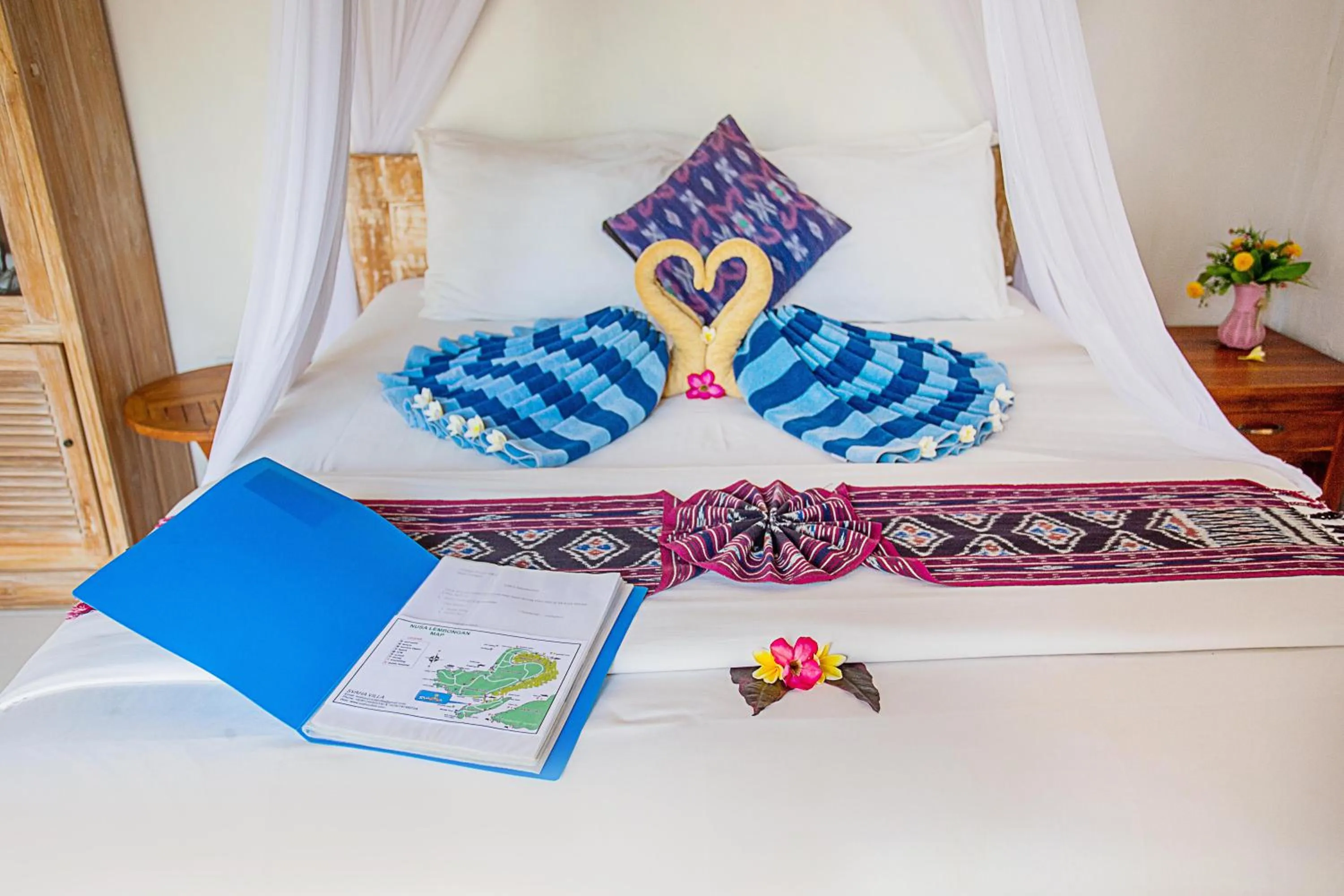 Bed in Svaha Private Villas Ceningan