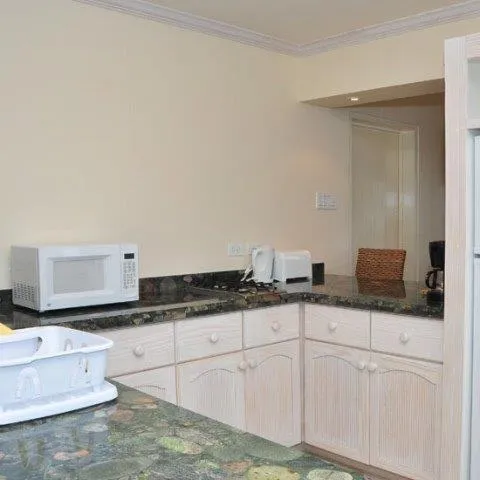 Kitchen or kitchenette in Rostrevor Hotel