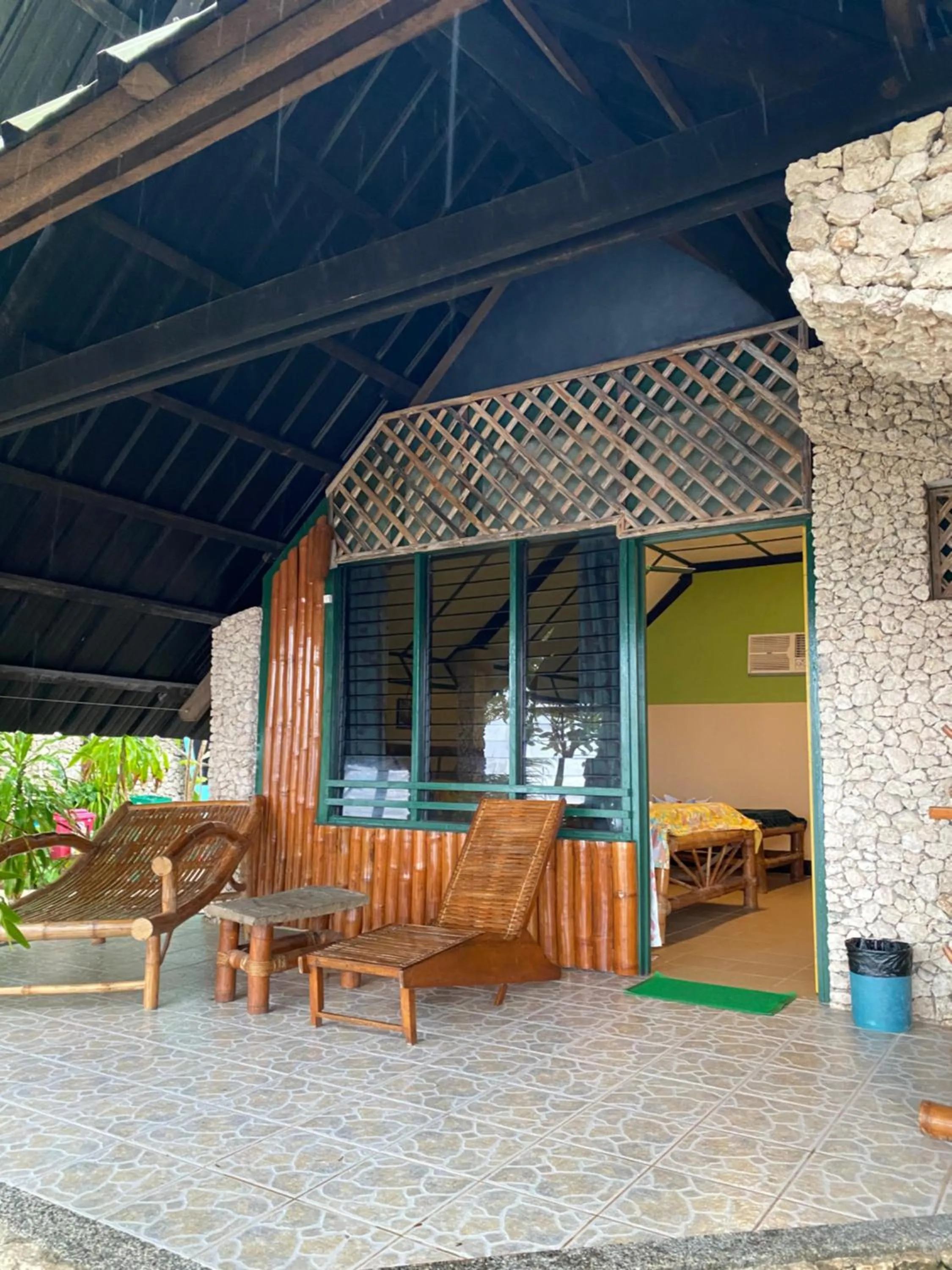 Ravenala Beach Bungalows