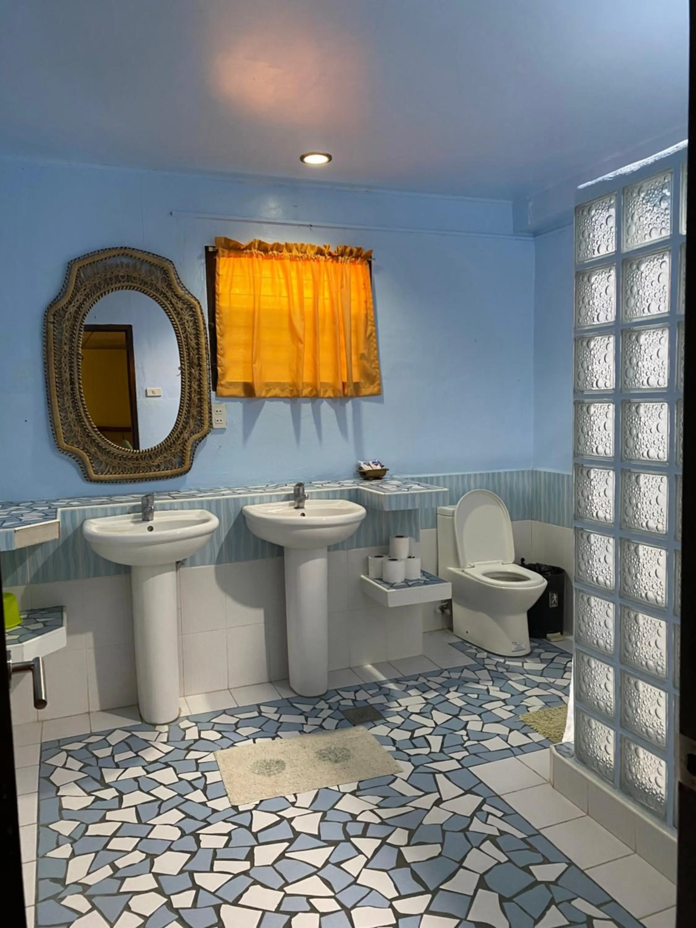 Ravenala Beach Bungalows