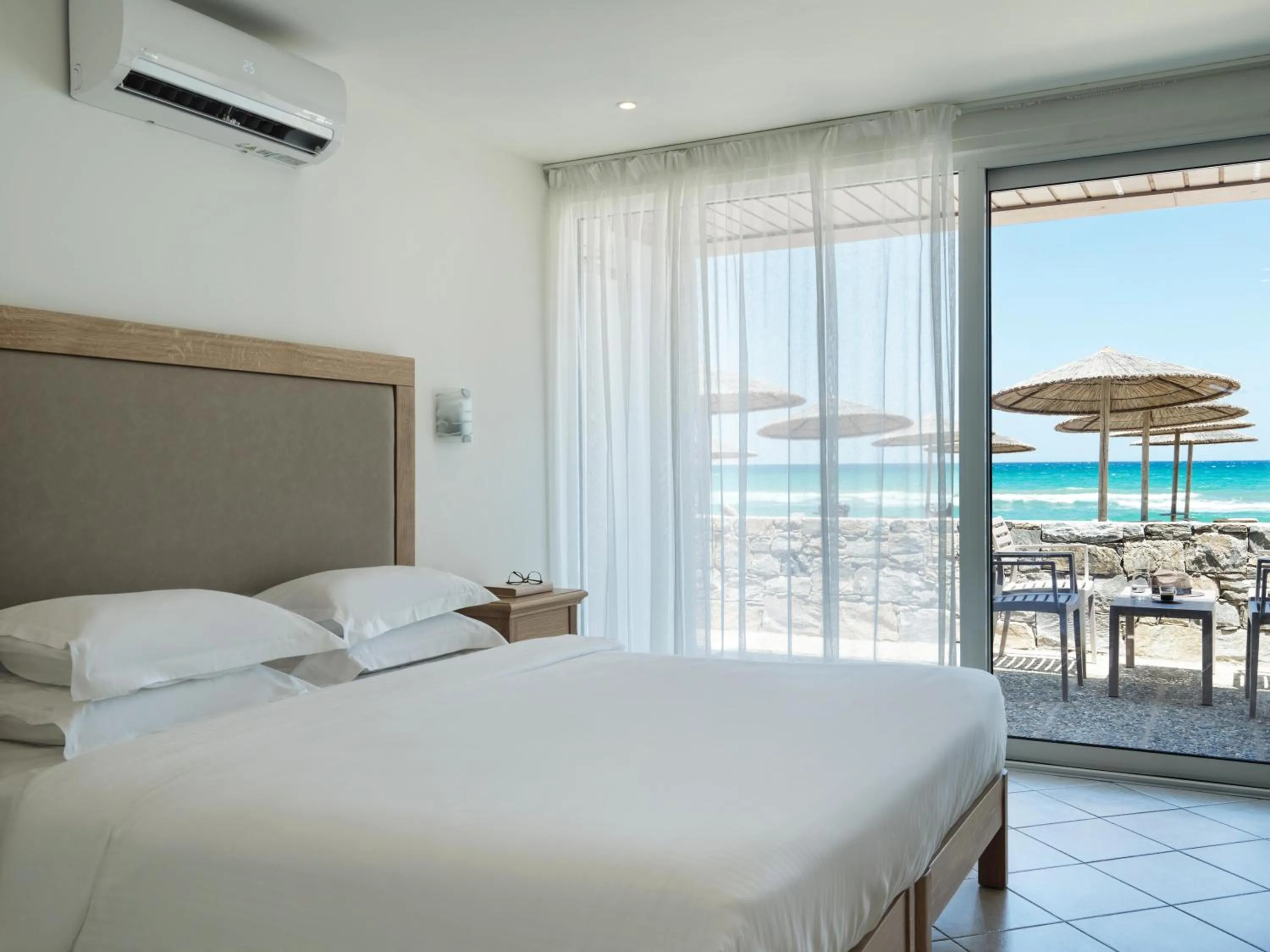 Bed in Civitel Creta Beach