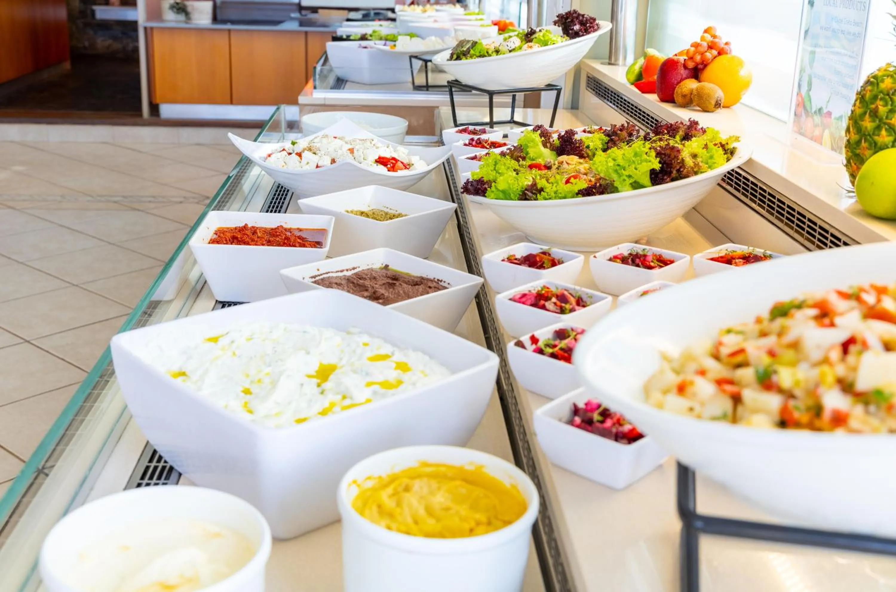 Restaurant/places to eat in Civitel Creta Beach