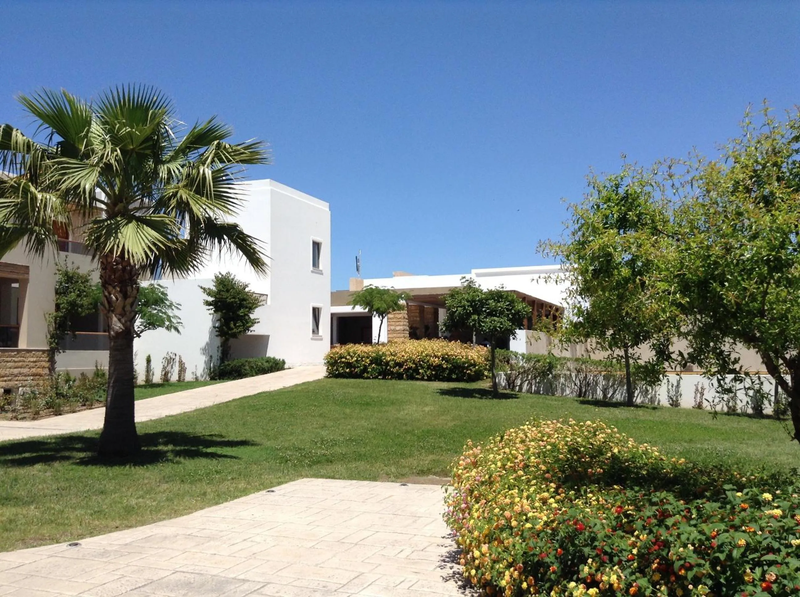 Garden in Pelagos Suites Hotel & Spa