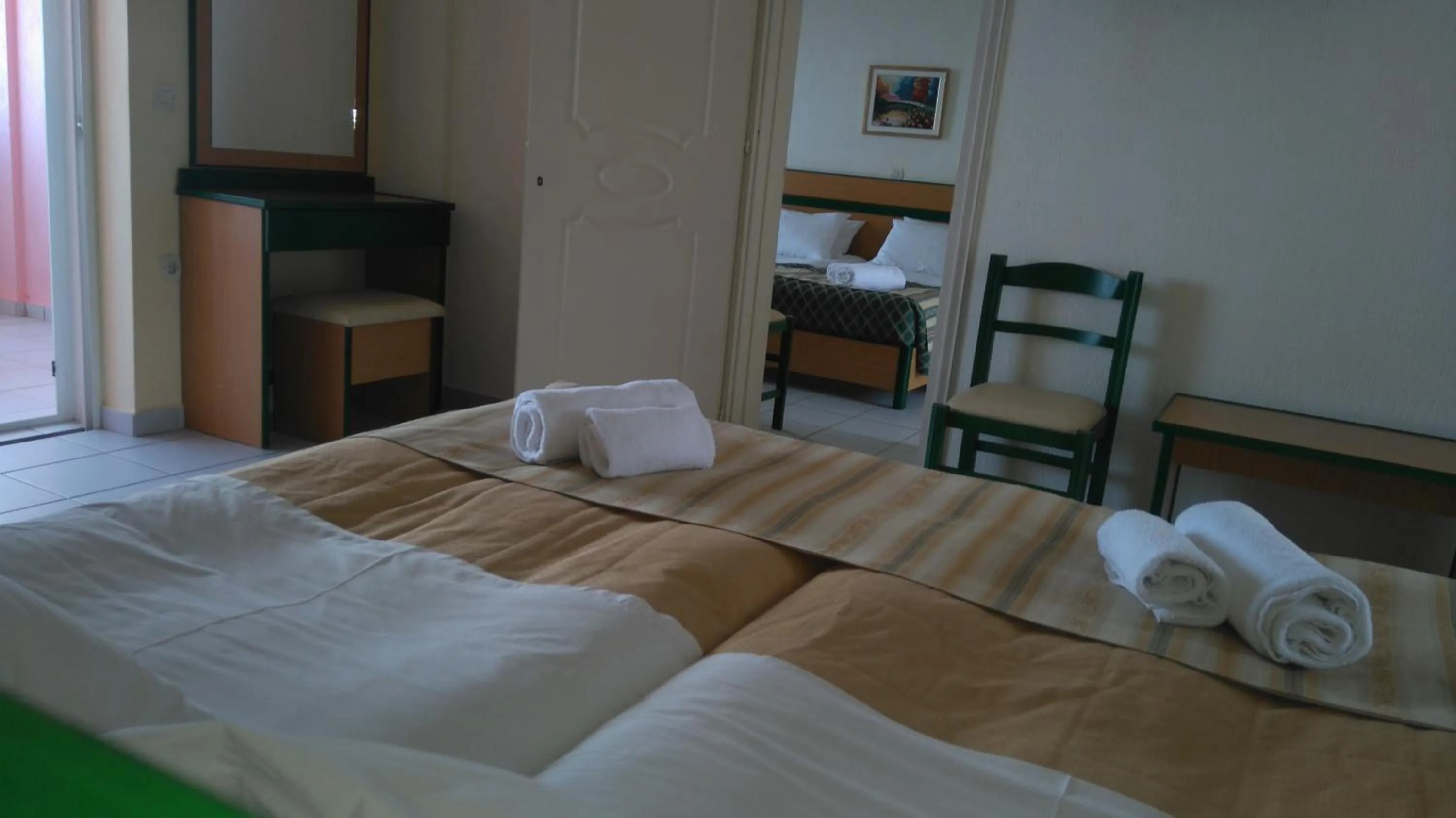 Bed in Porto Skala Village Hotel