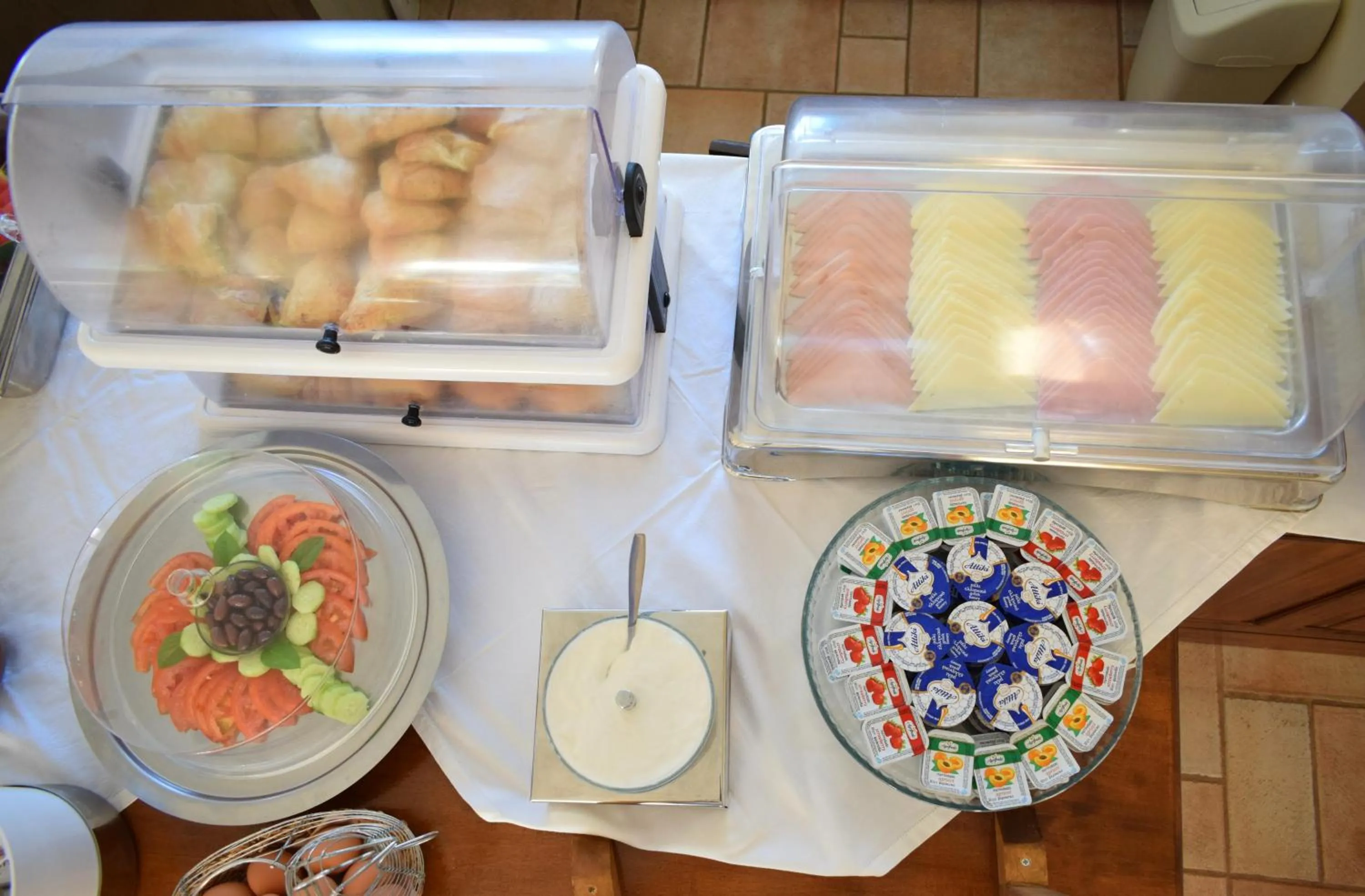 Breakfast in Hotel Klonos - Kyriakos Klonos