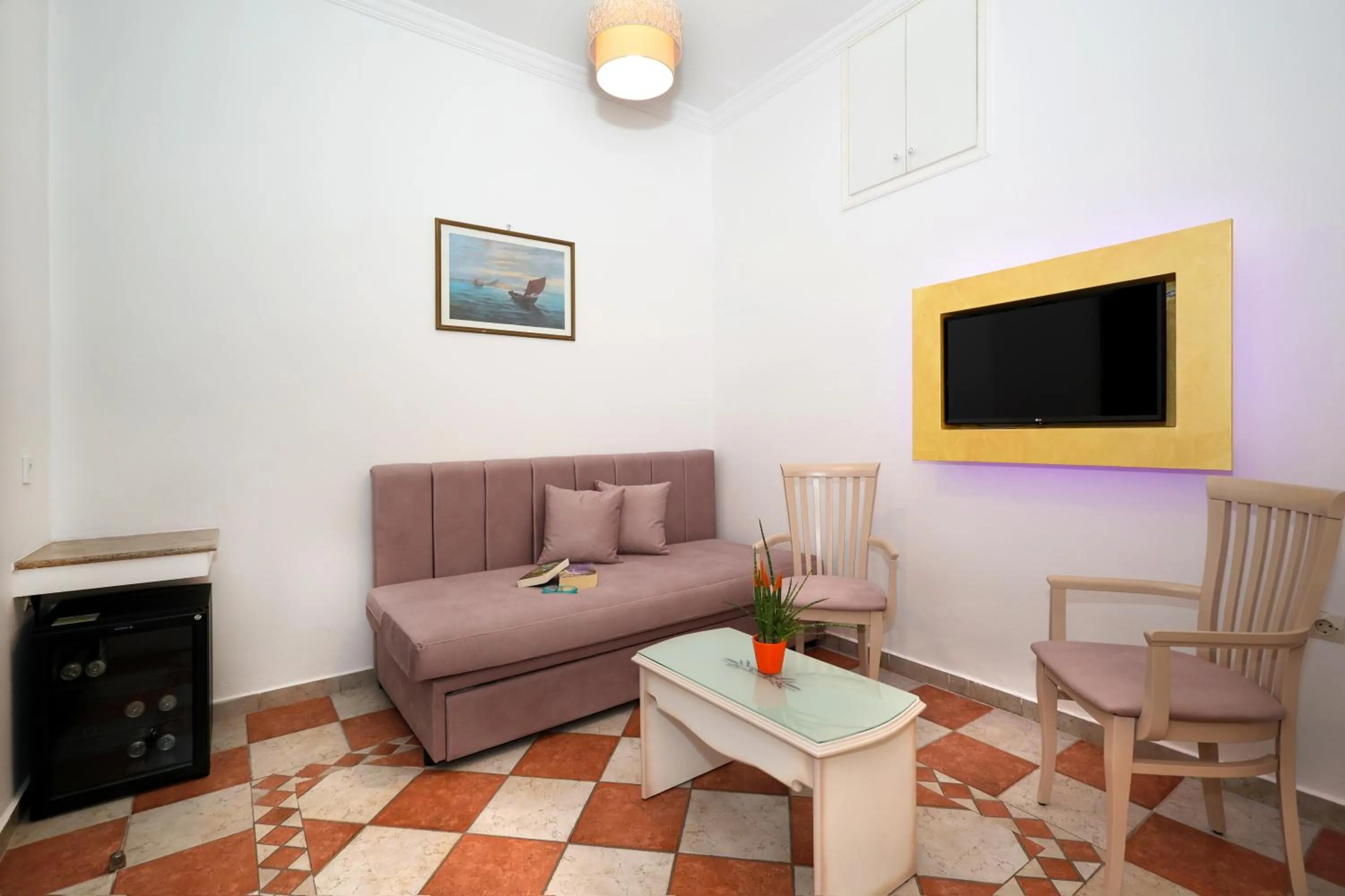 Hotel Klonos - Kyriakos Klonos