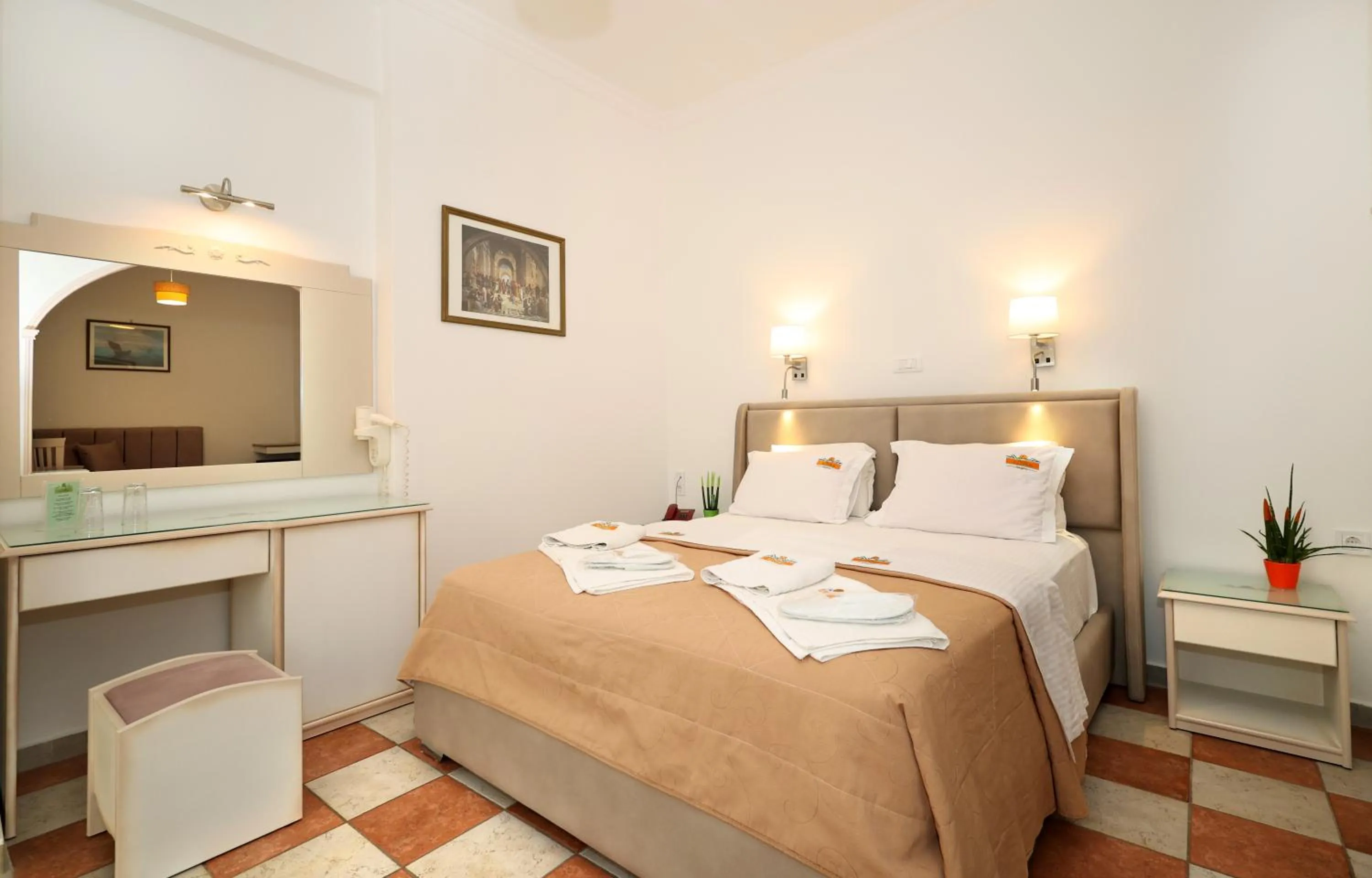 Photo of the whole room in Hotel Klonos - Kyriakos Klonos