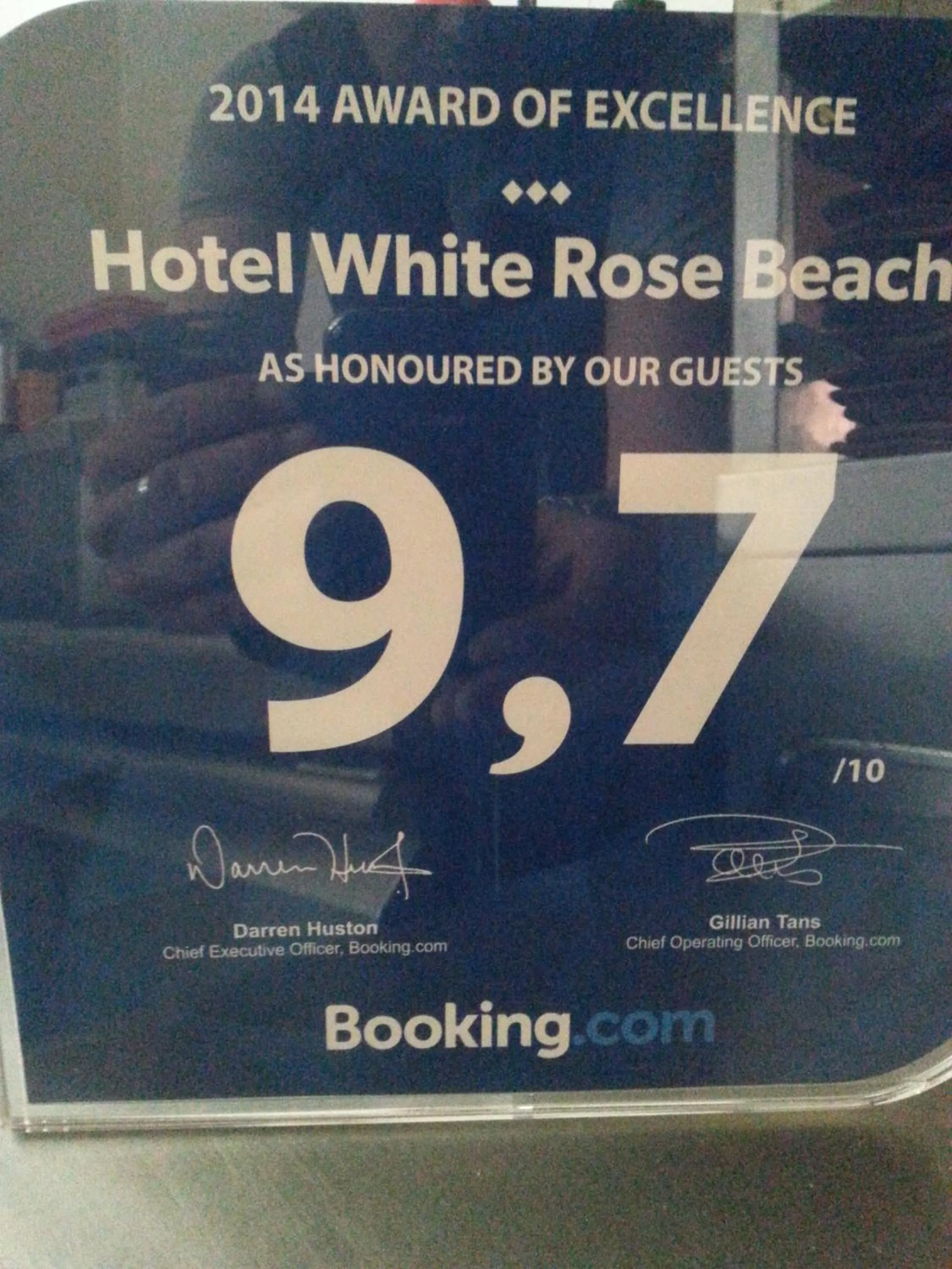Logo/Certificate/Sign in Hotel White Rose Beach