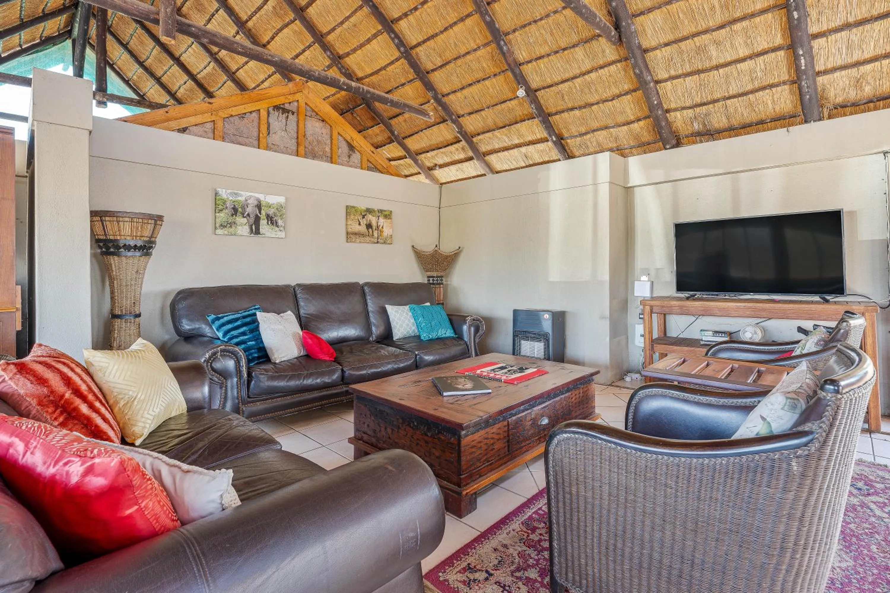 Property building in Buffelshoek Tented Camp