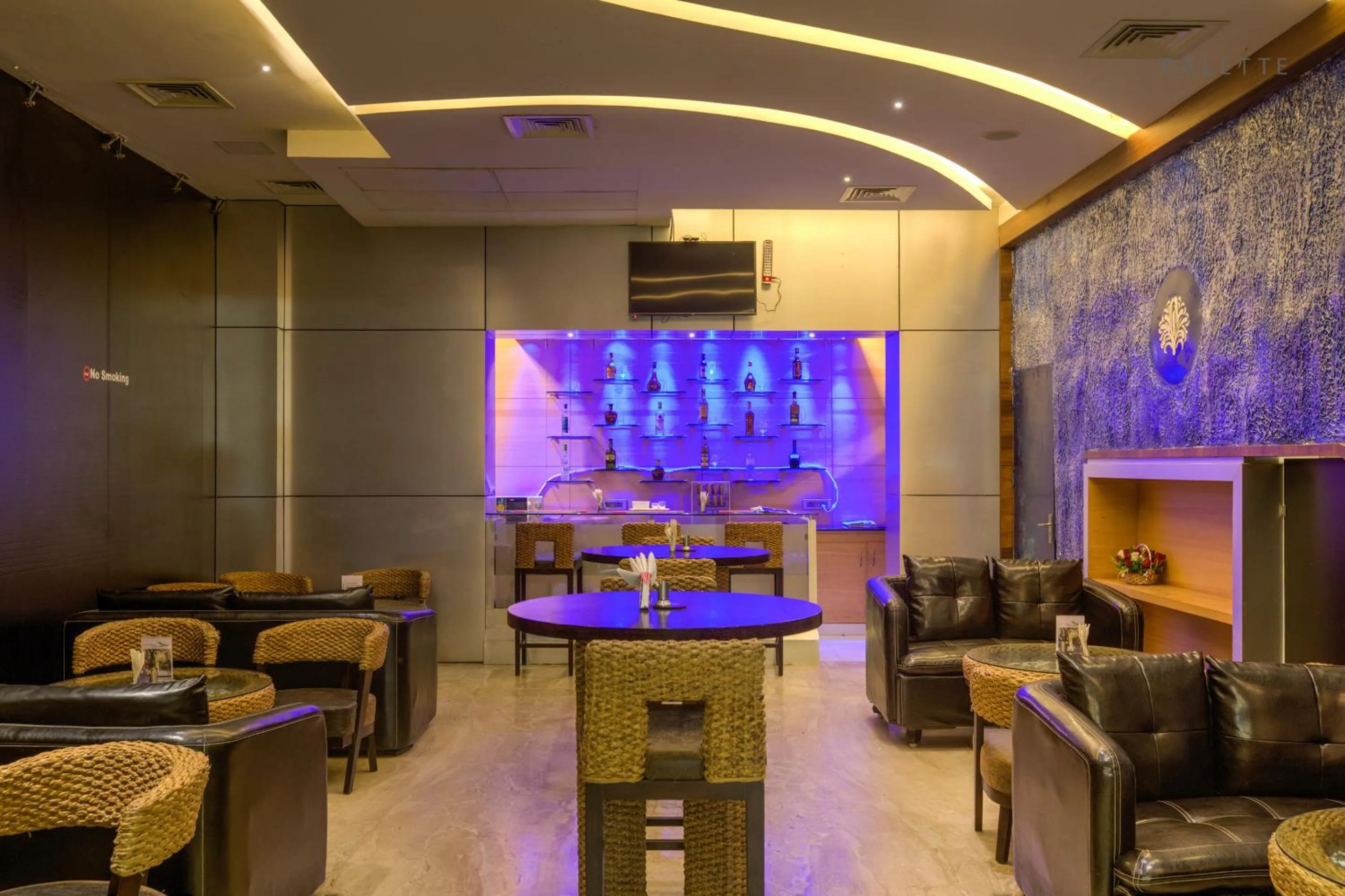 Hotel Pioneer Grand Palace