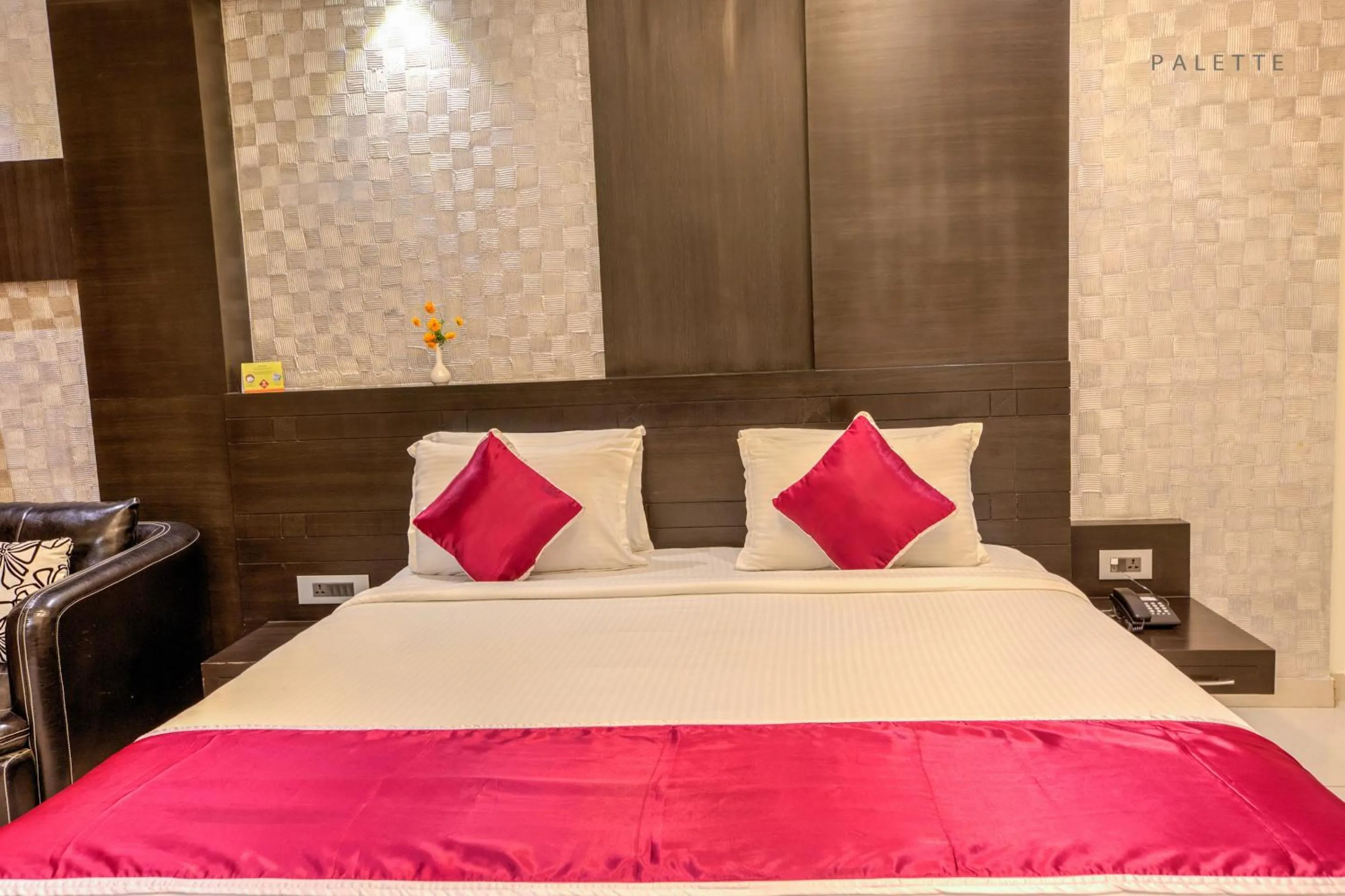 Bedroom, Bed in Hotel Pioneer Grand Palace