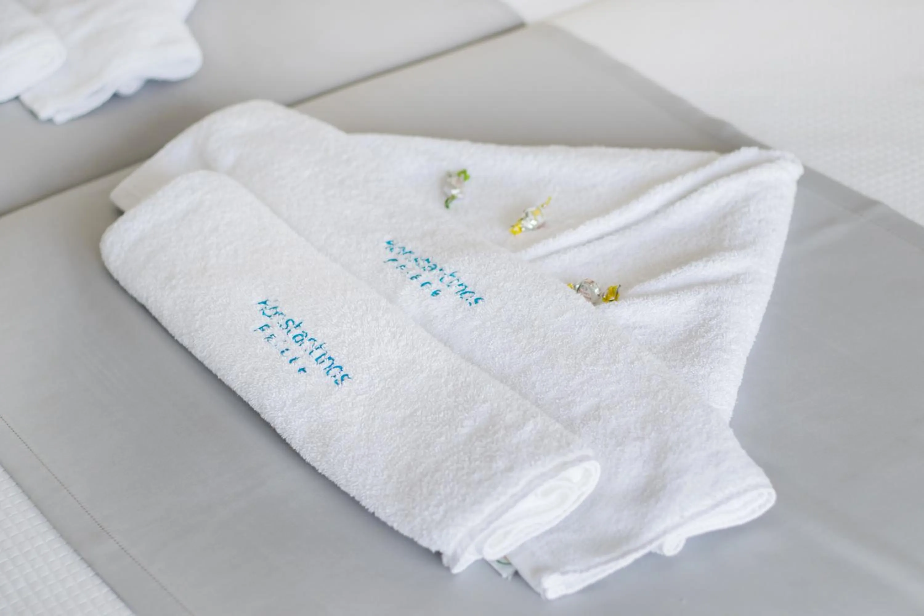 Shower in Konstantinos Palace