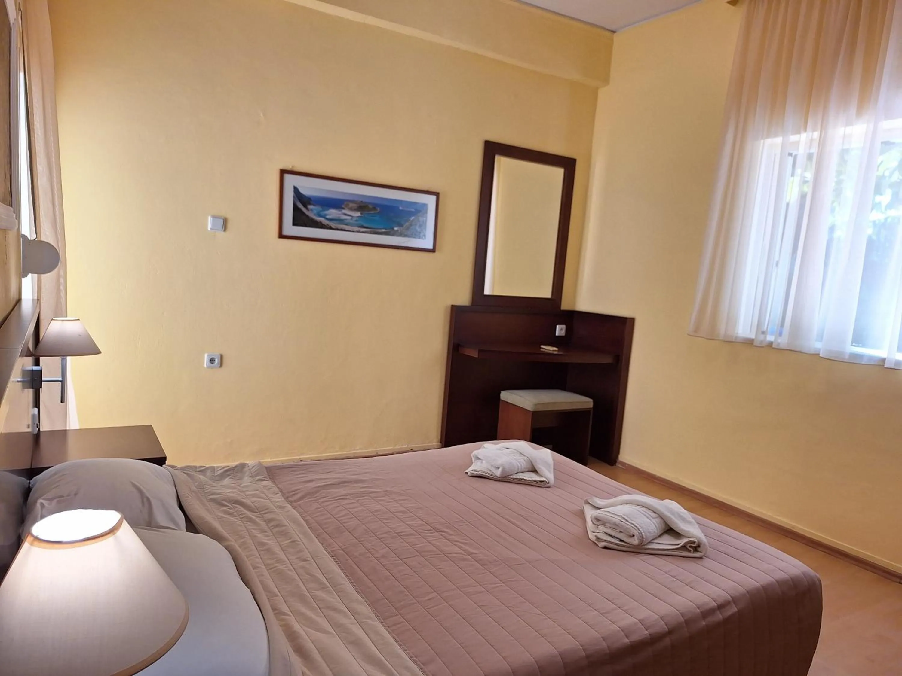 Bedroom, Bed in Perla Beach